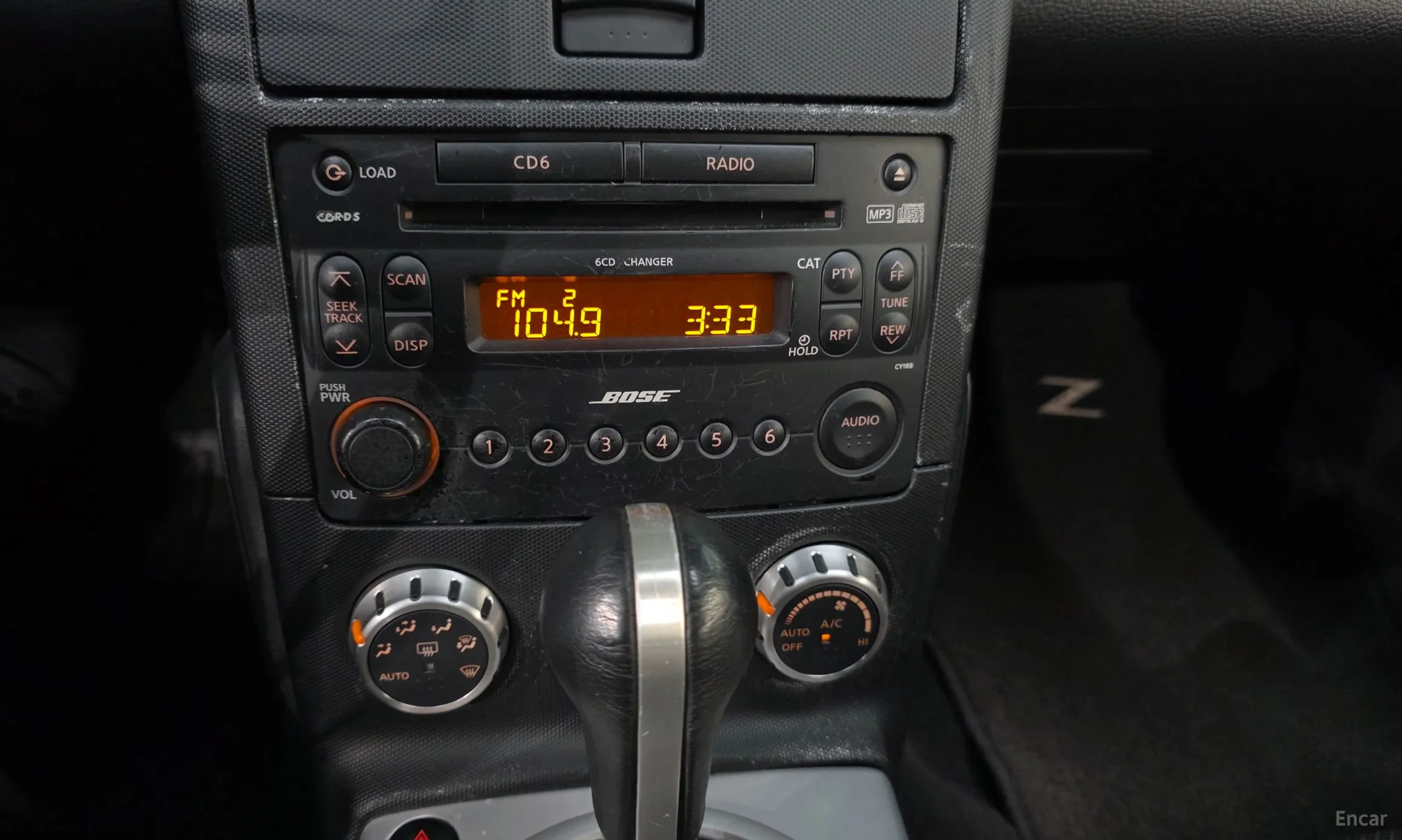 Nissan 350Z превью 13