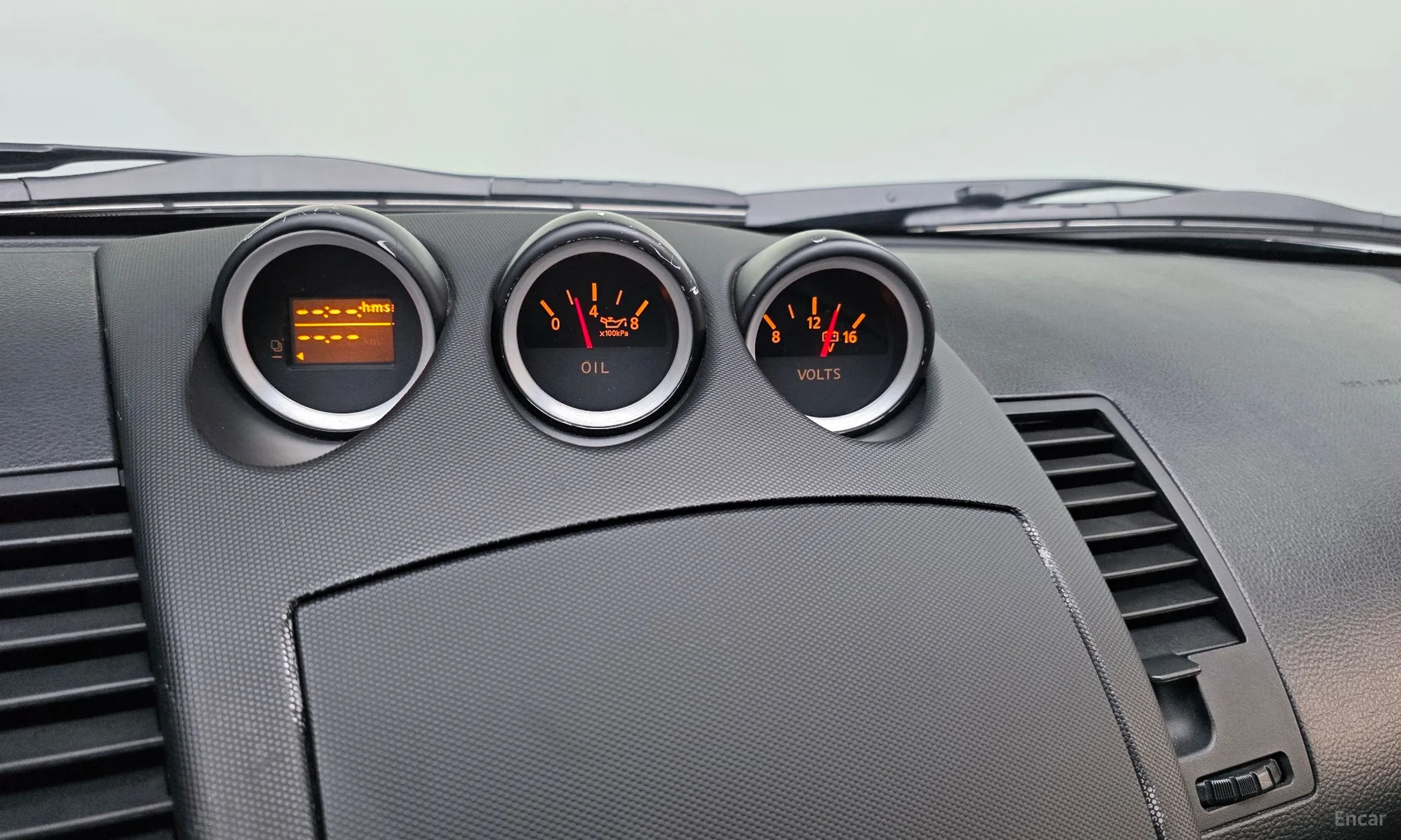 Nissan 350Z превью 14