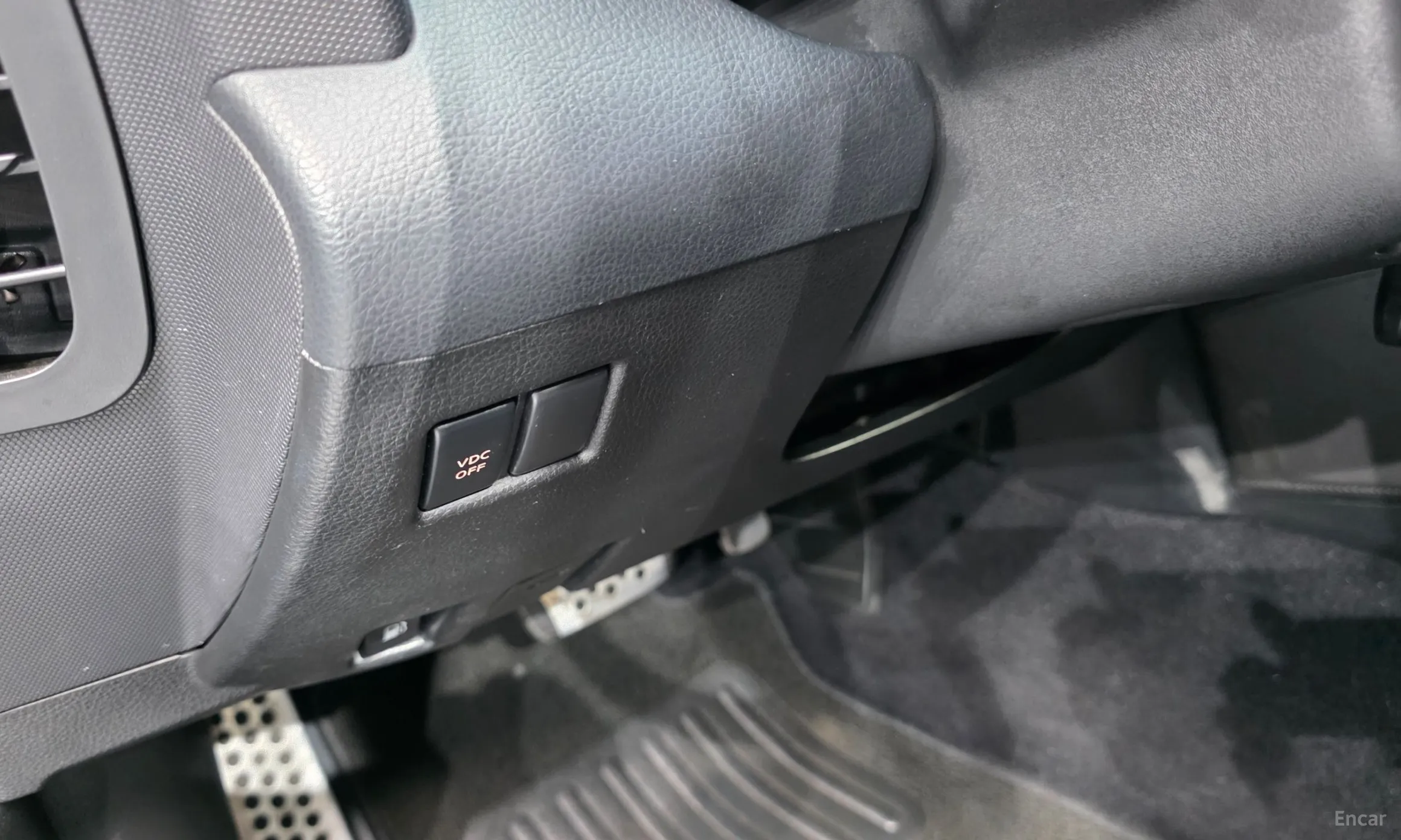 Nissan 350Z превью 15