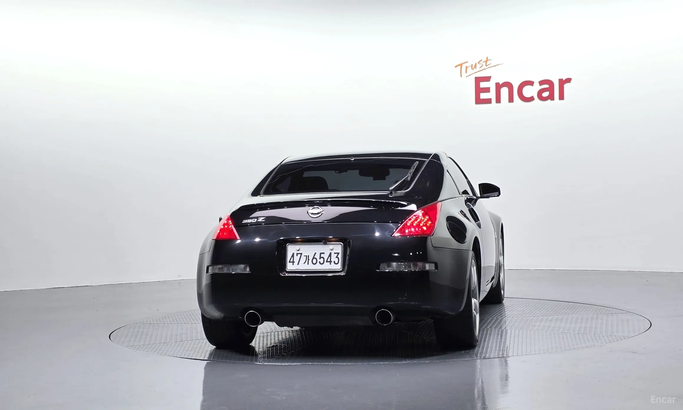Nissan 350Z превью 4