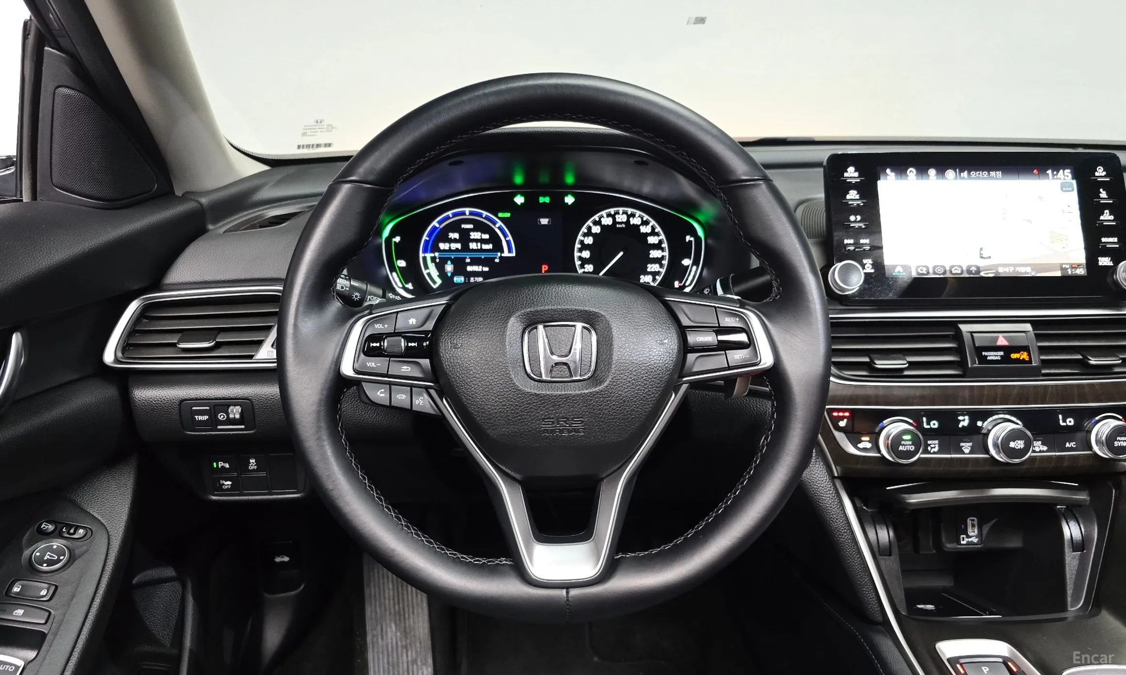 Honda Accord 10th Generation превью 13