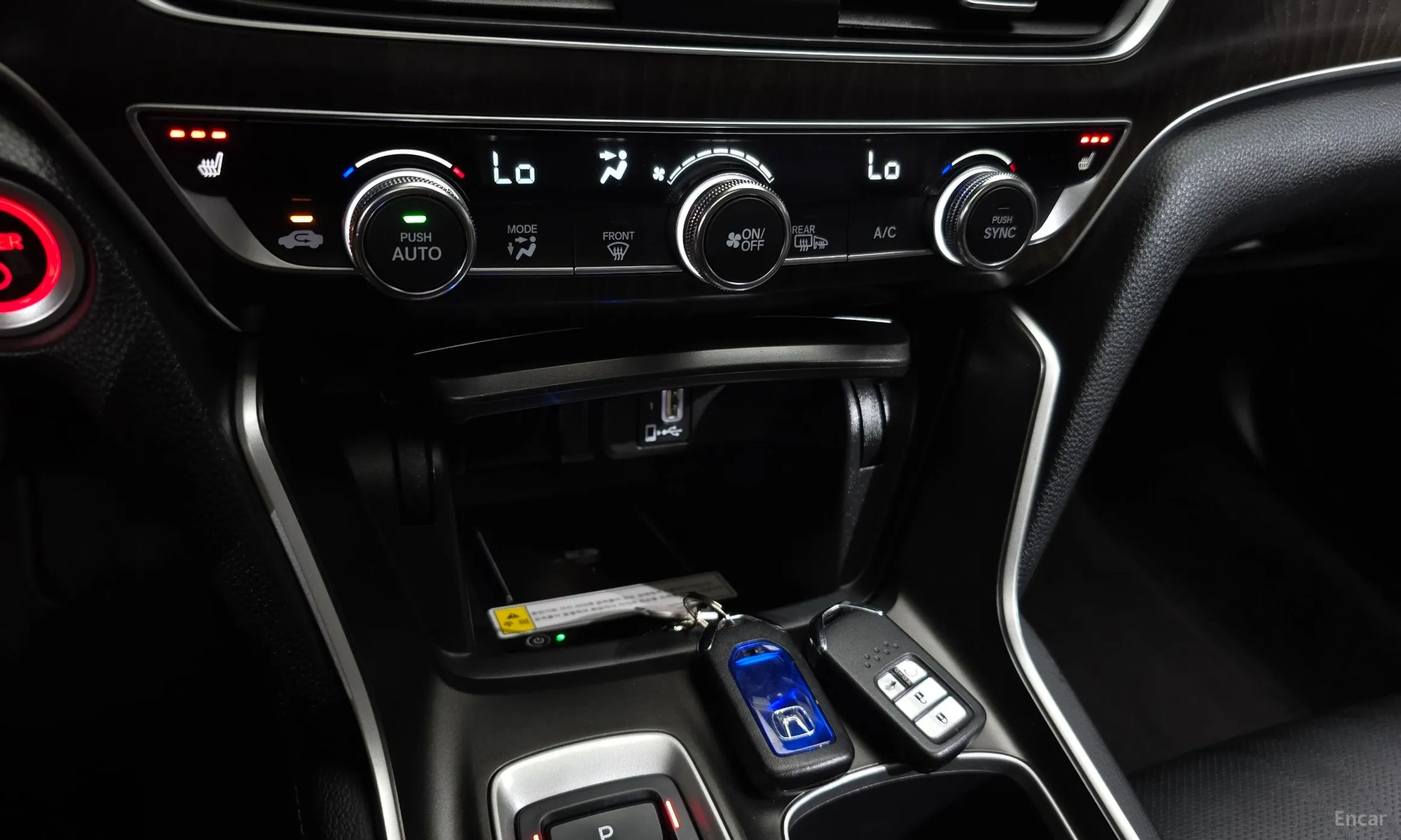 Honda Accord 10th Generation превью 18