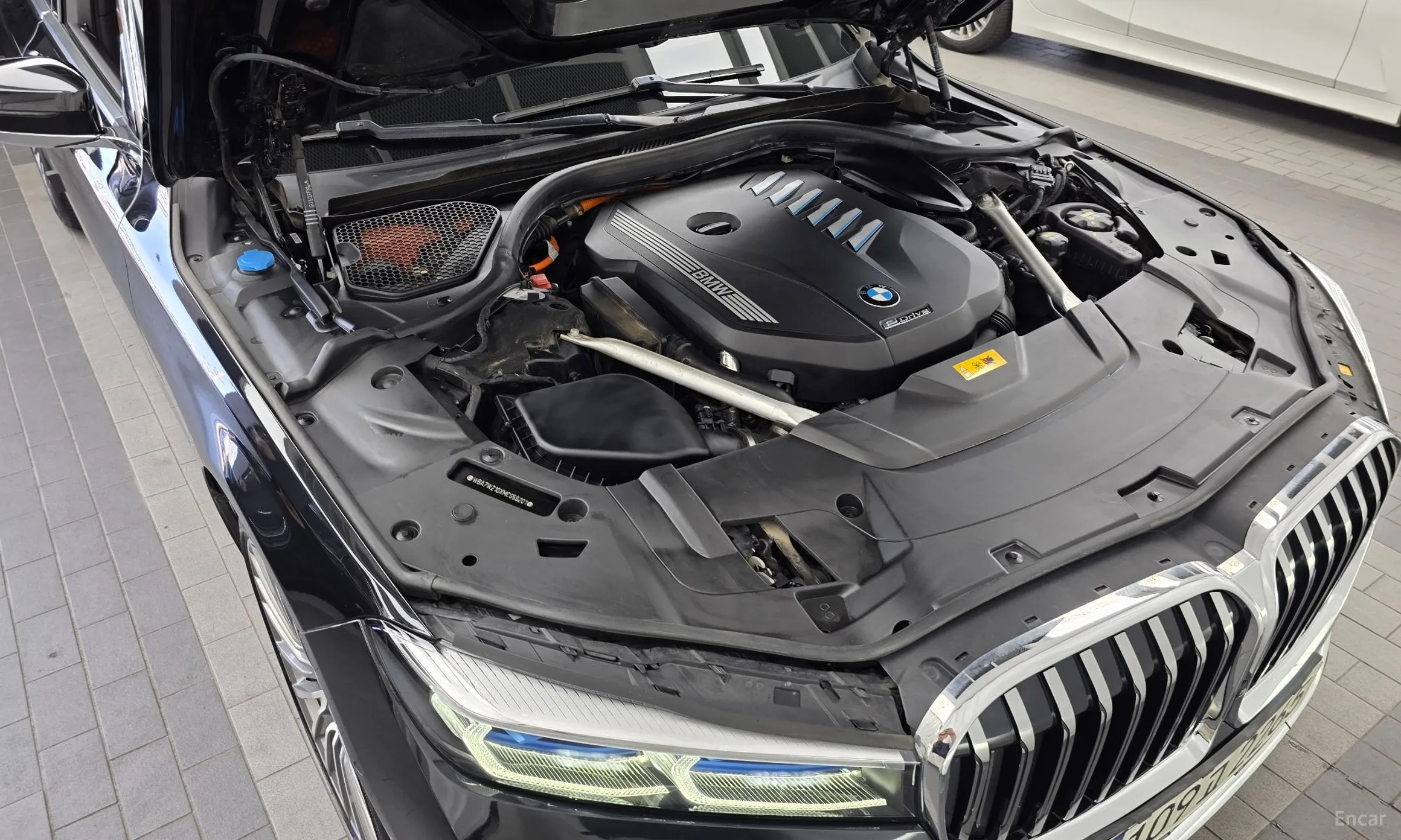 BMW 7 Series (G11) превью 6