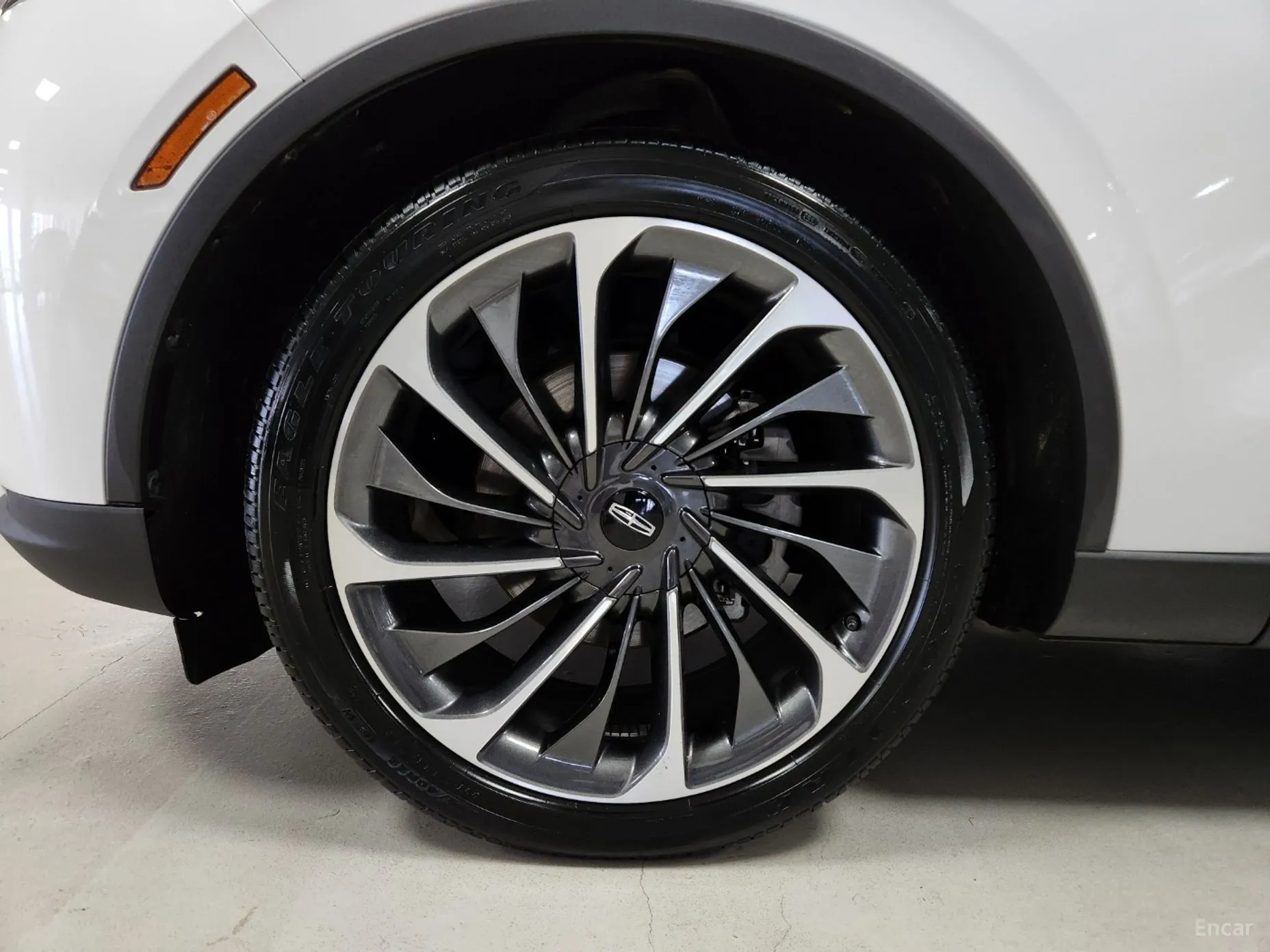 Lincoln Aviator 2nd Generation превью 5