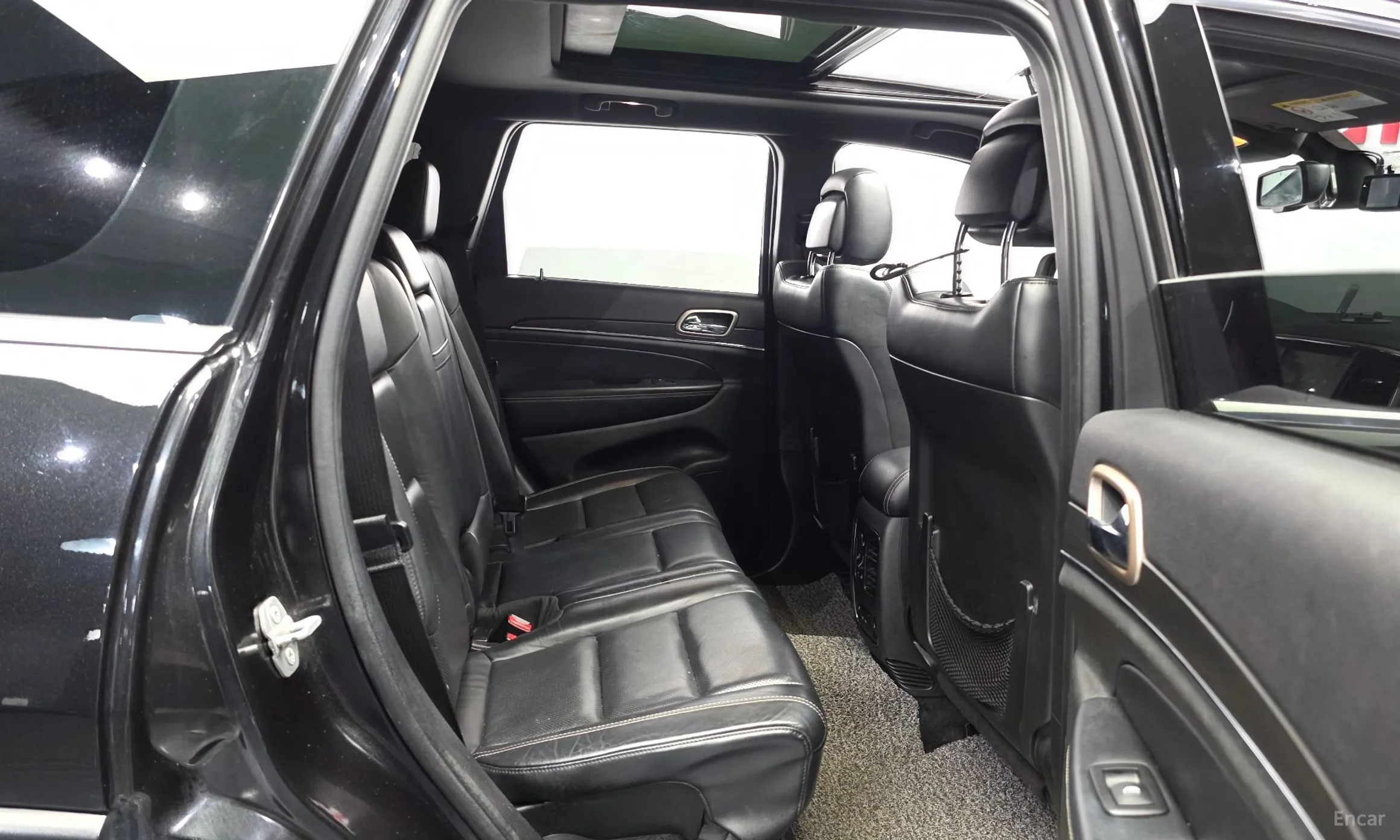 Jeep Grand Cherokee превью 11