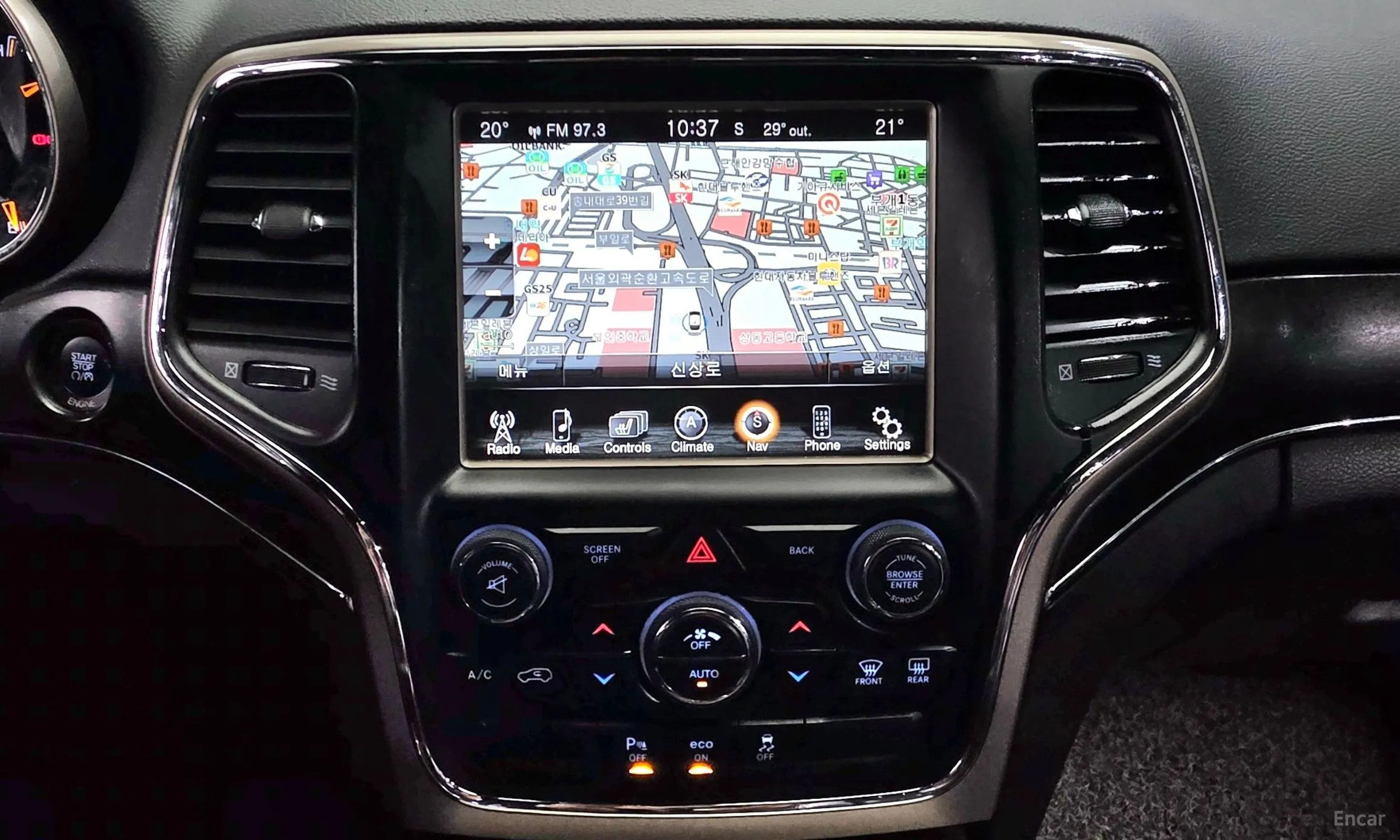 Jeep Grand Cherokee превью 13