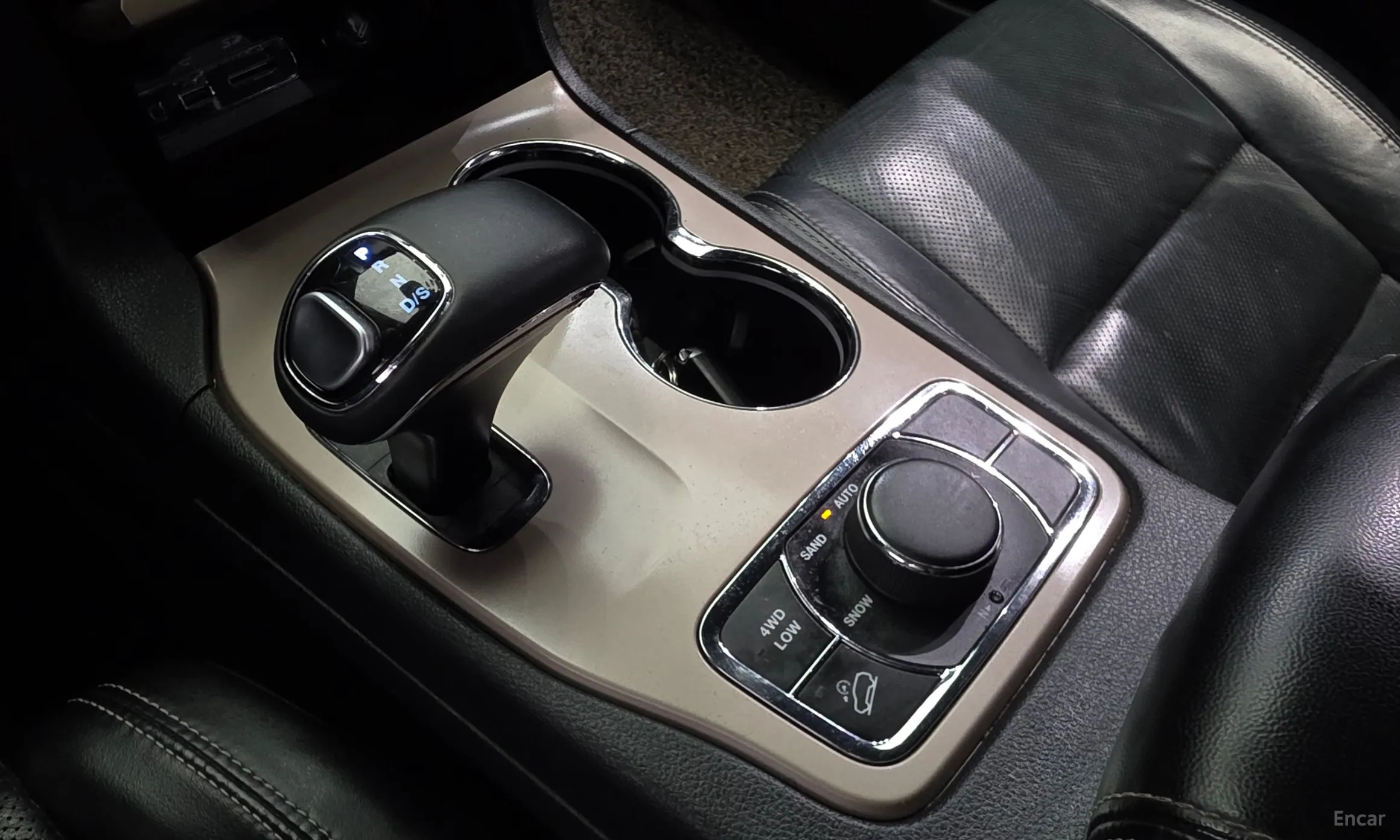 Jeep Grand Cherokee превью 9