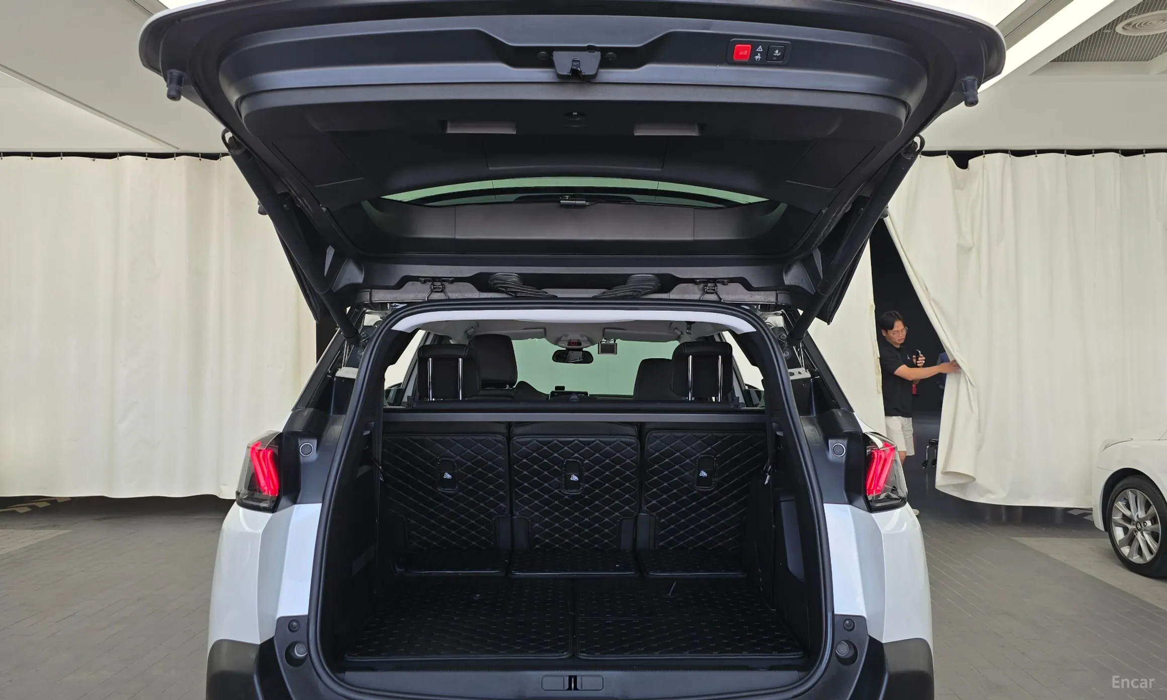 Peugeot 5008 2nd generation превью 20