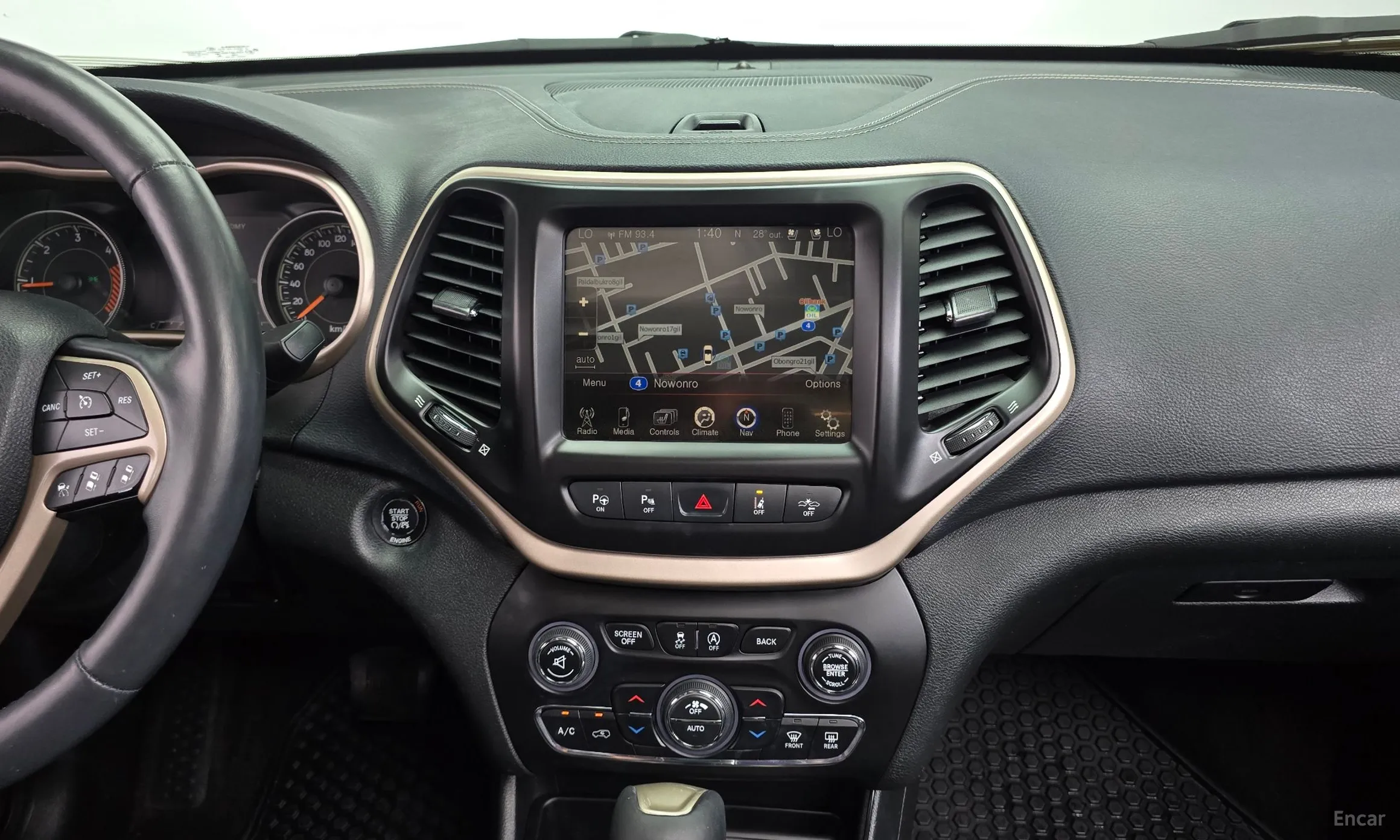 Jeep Cherokee (KL) превью 13