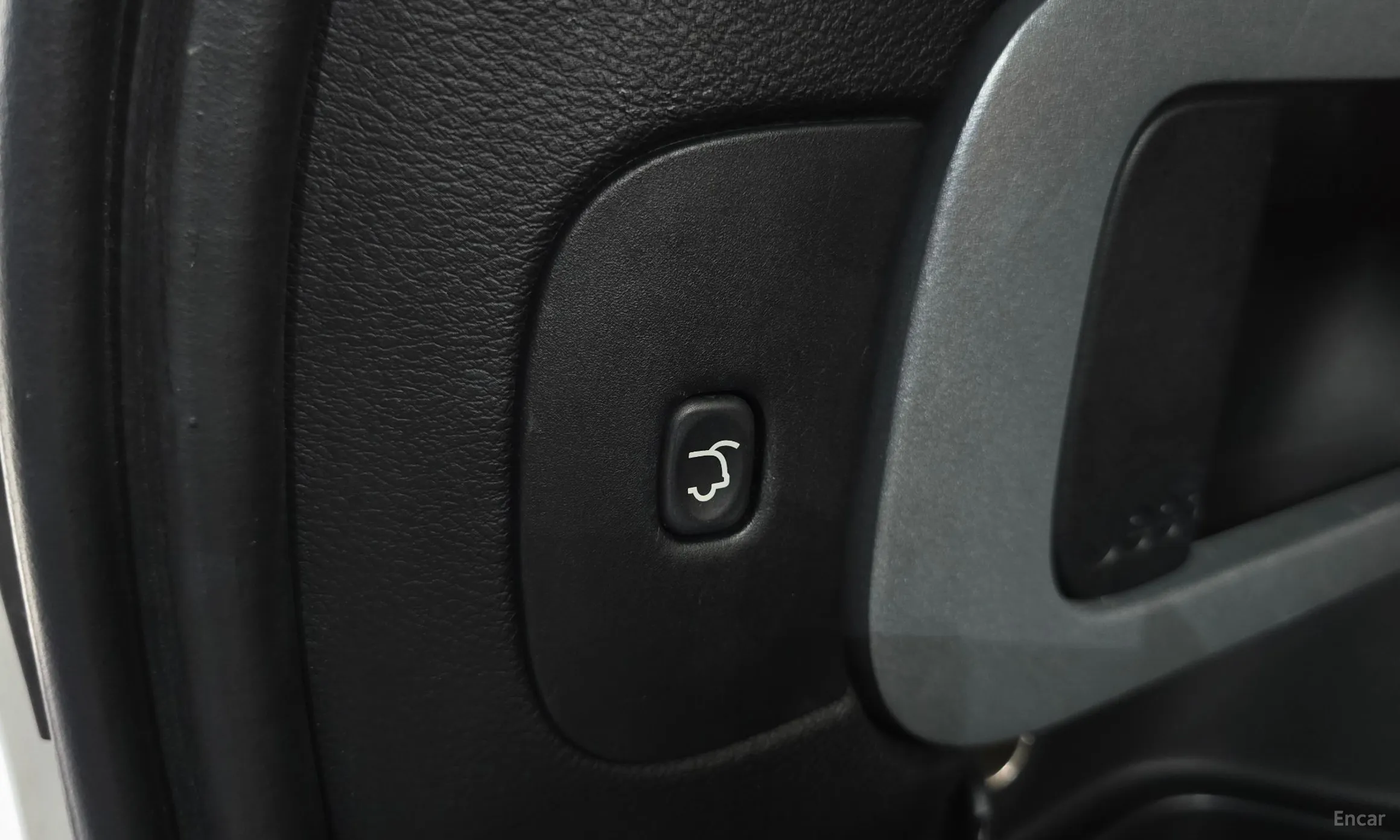 Jeep Cherokee (KL) превью 16