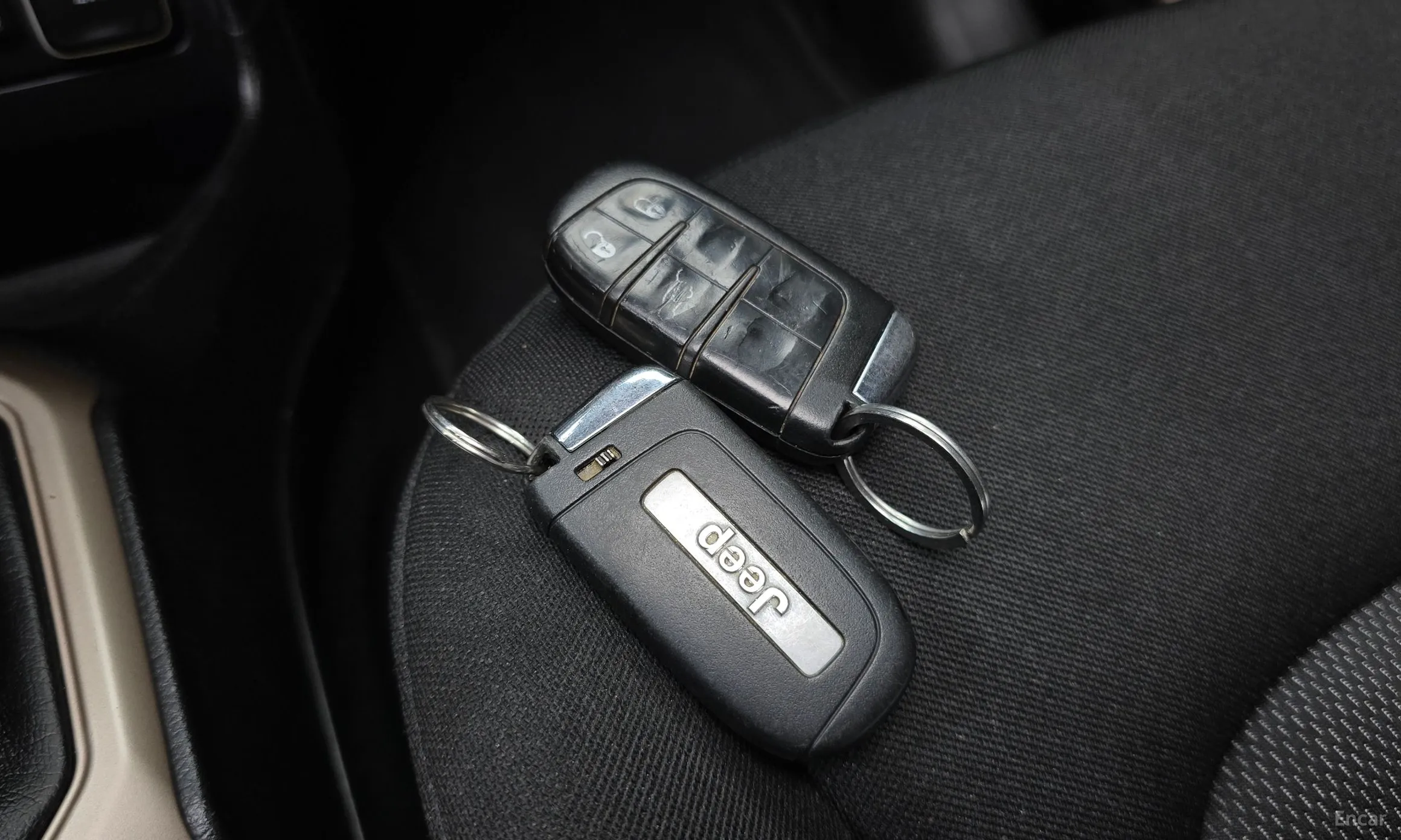 Jeep Renegade превью 16