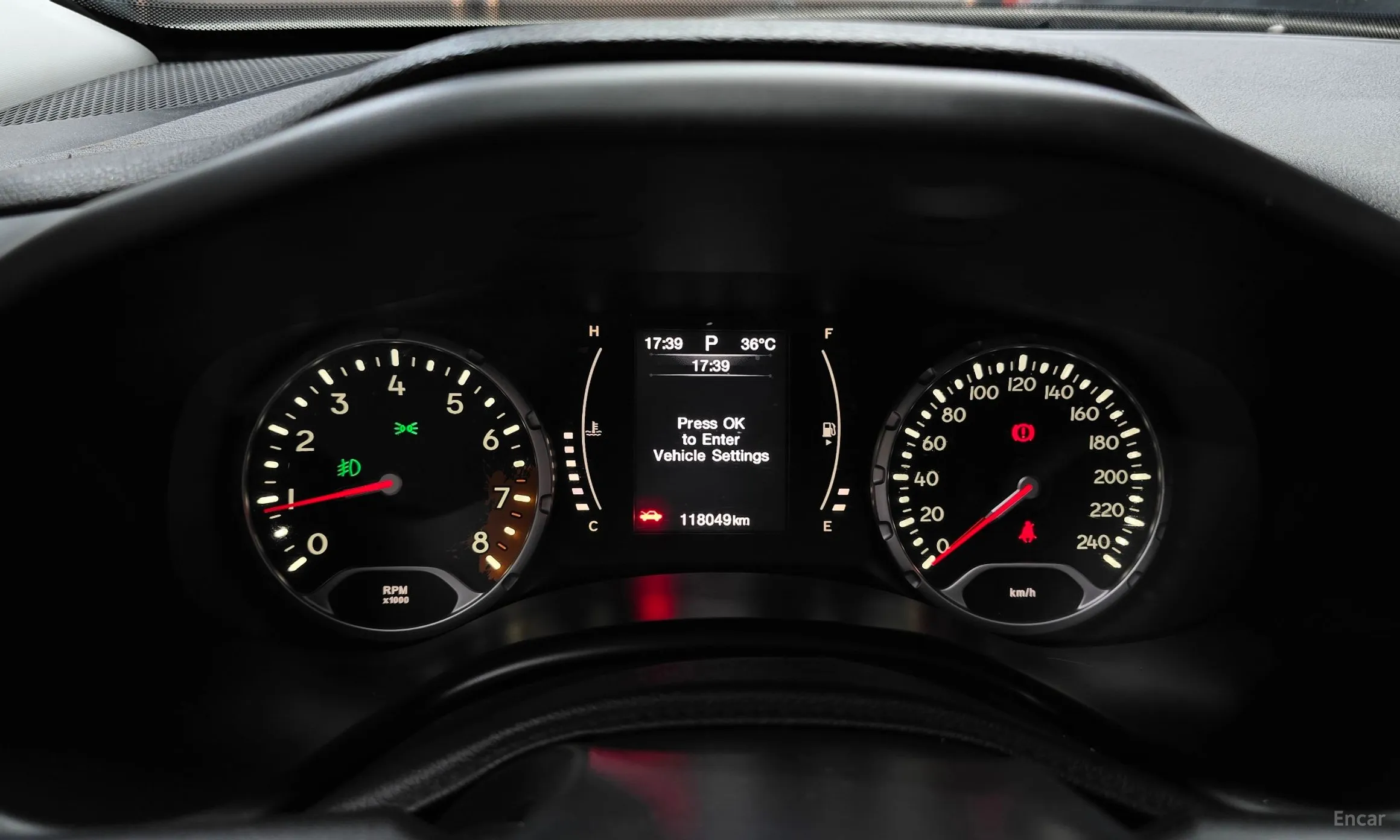 Jeep Renegade превью 8