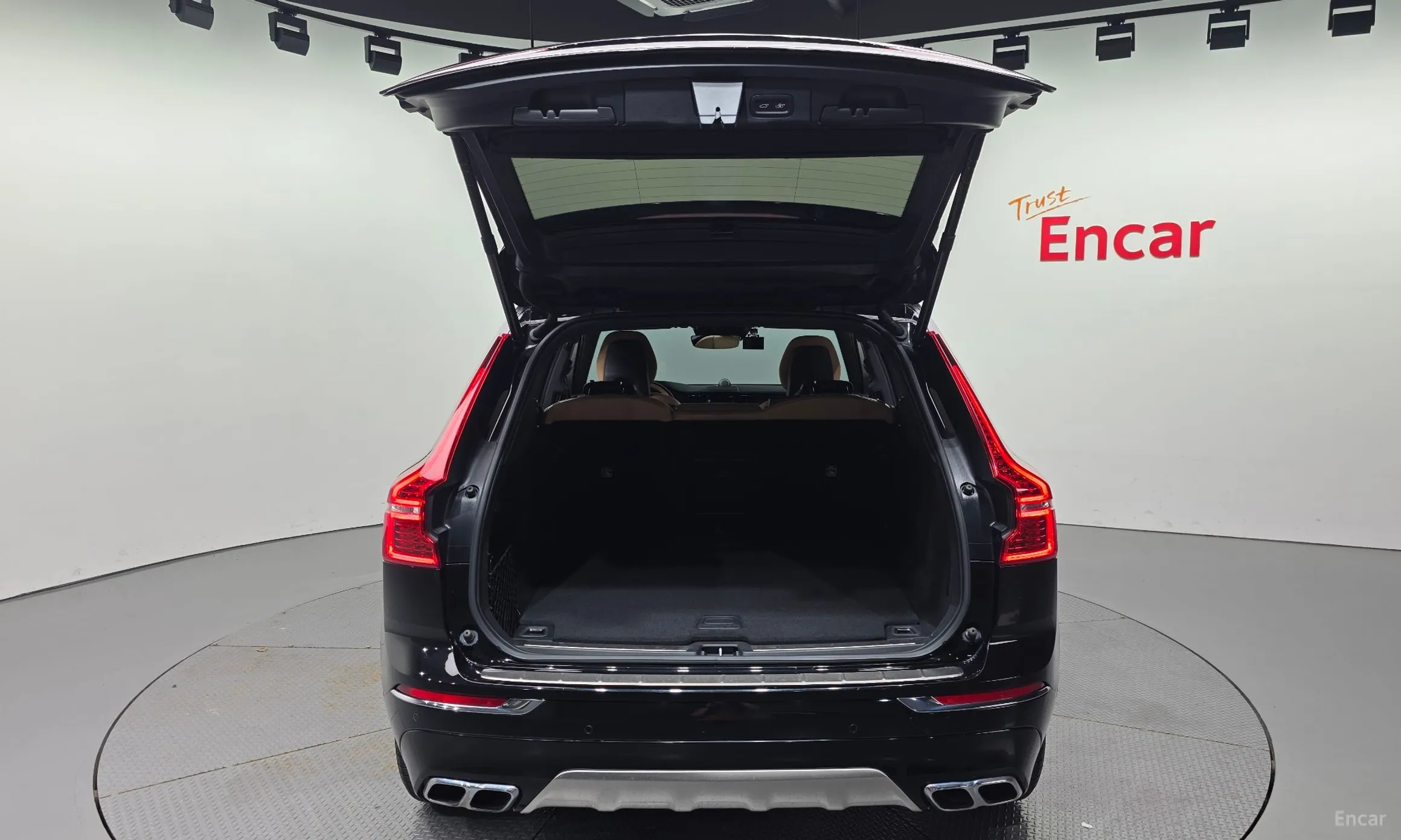 Volvo XC60 Gen 2 превью 18