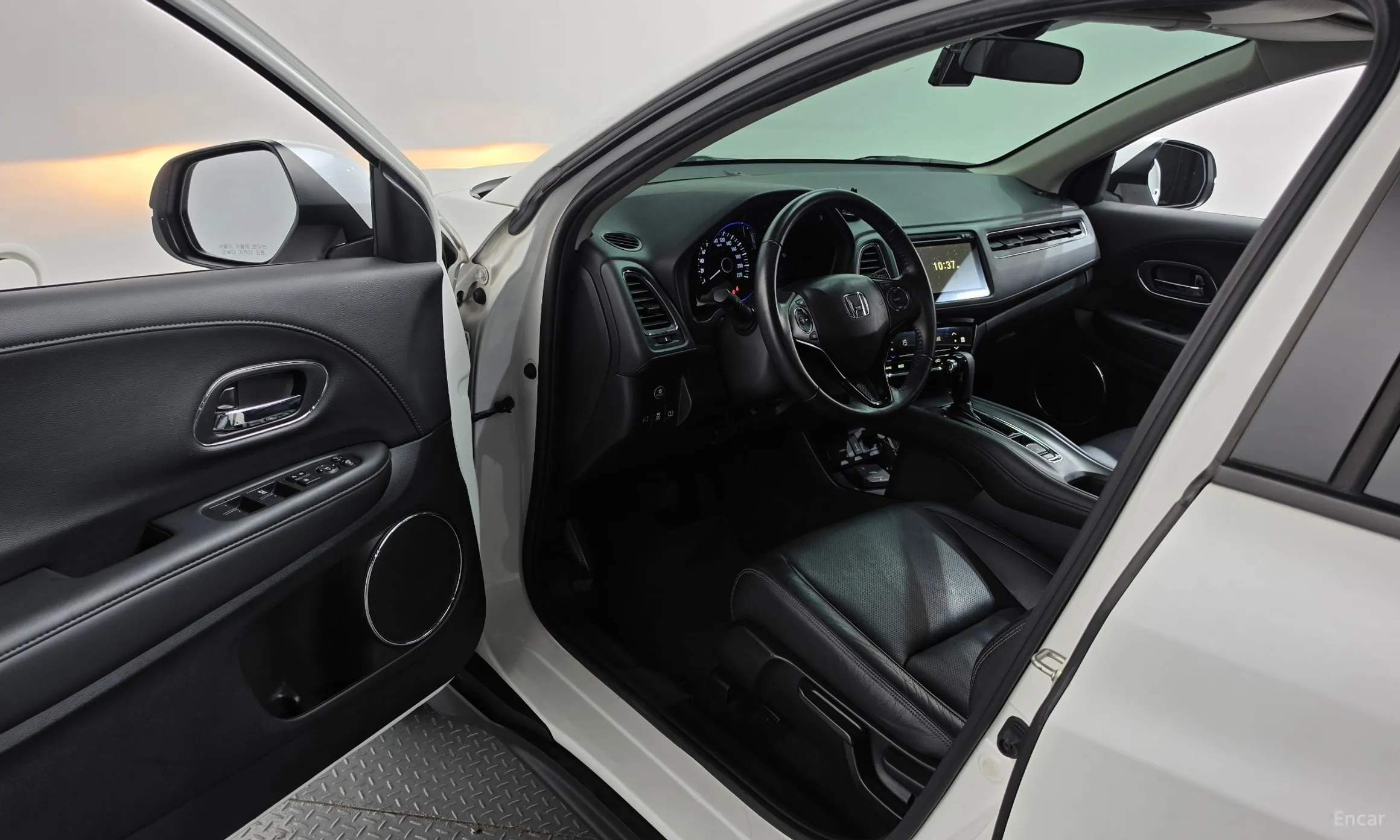 Honda HR-V превью 10