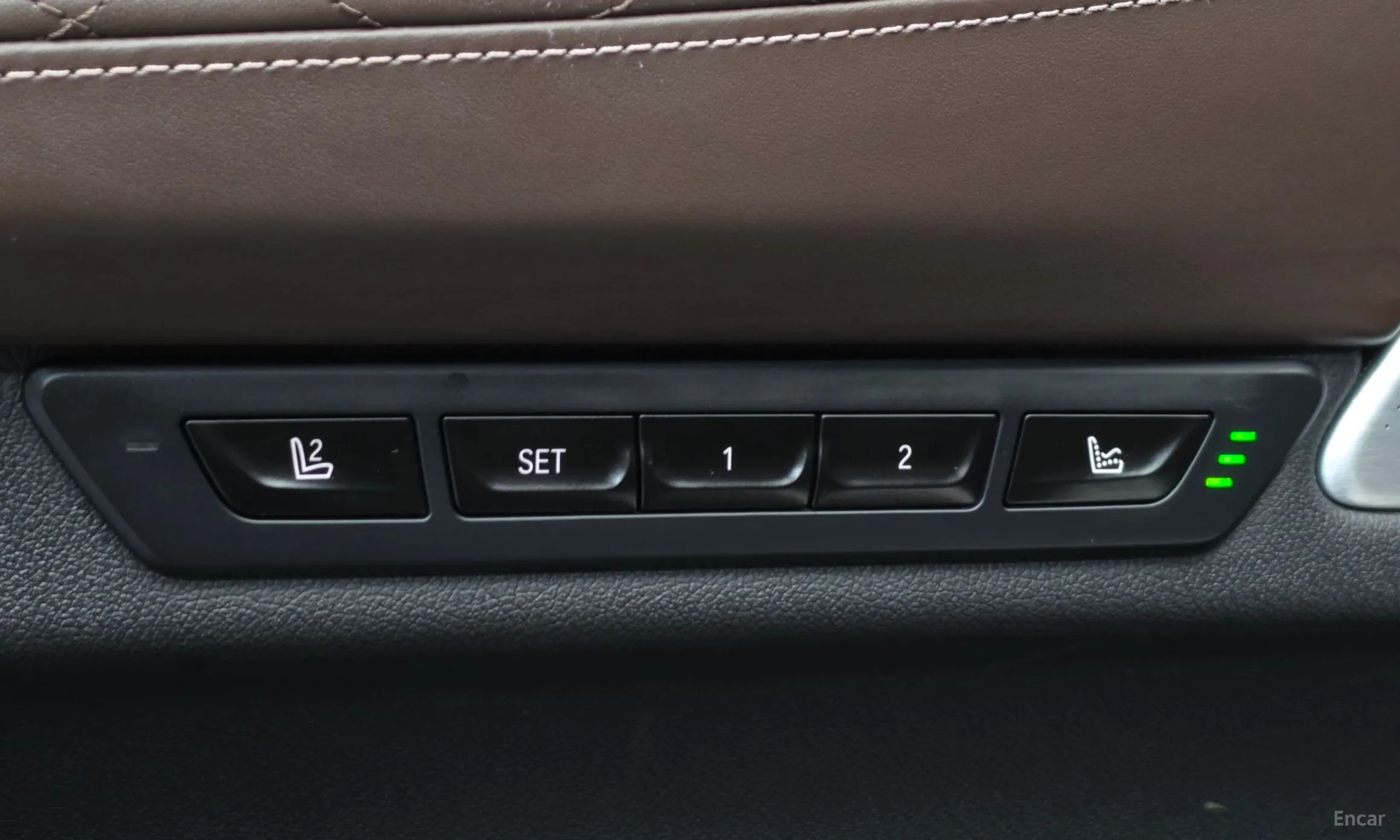 BMW 7 Series (G11) превью 19