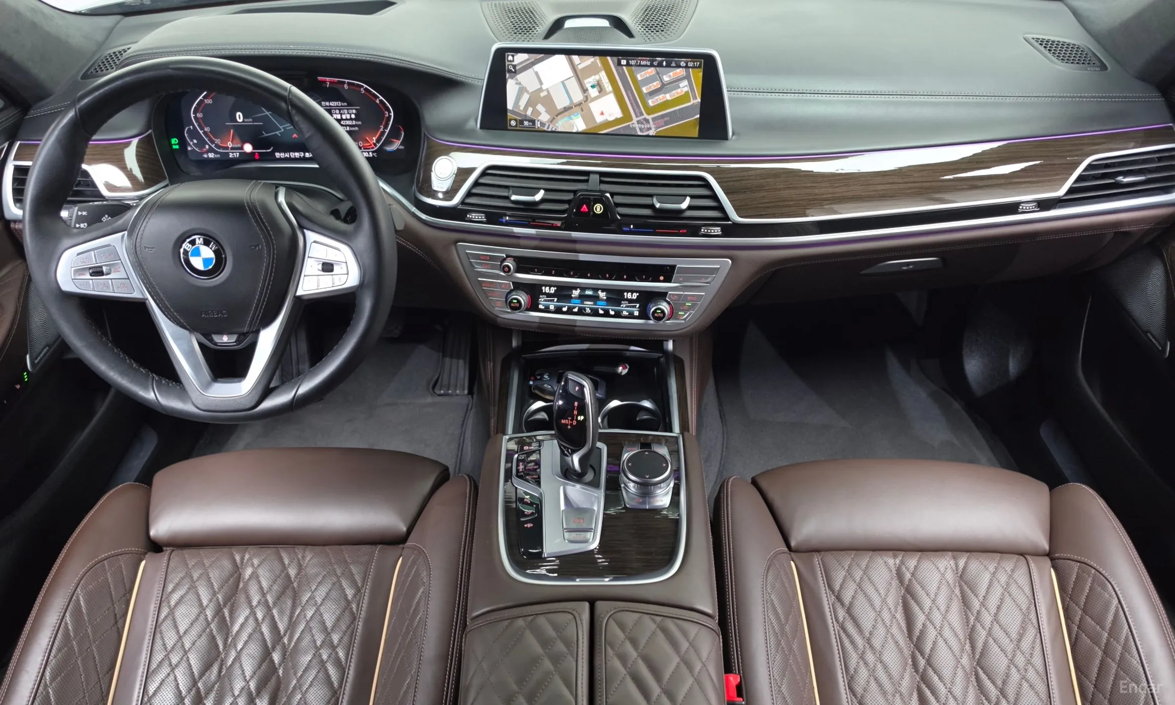 BMW 7 Series (G11) превью 7