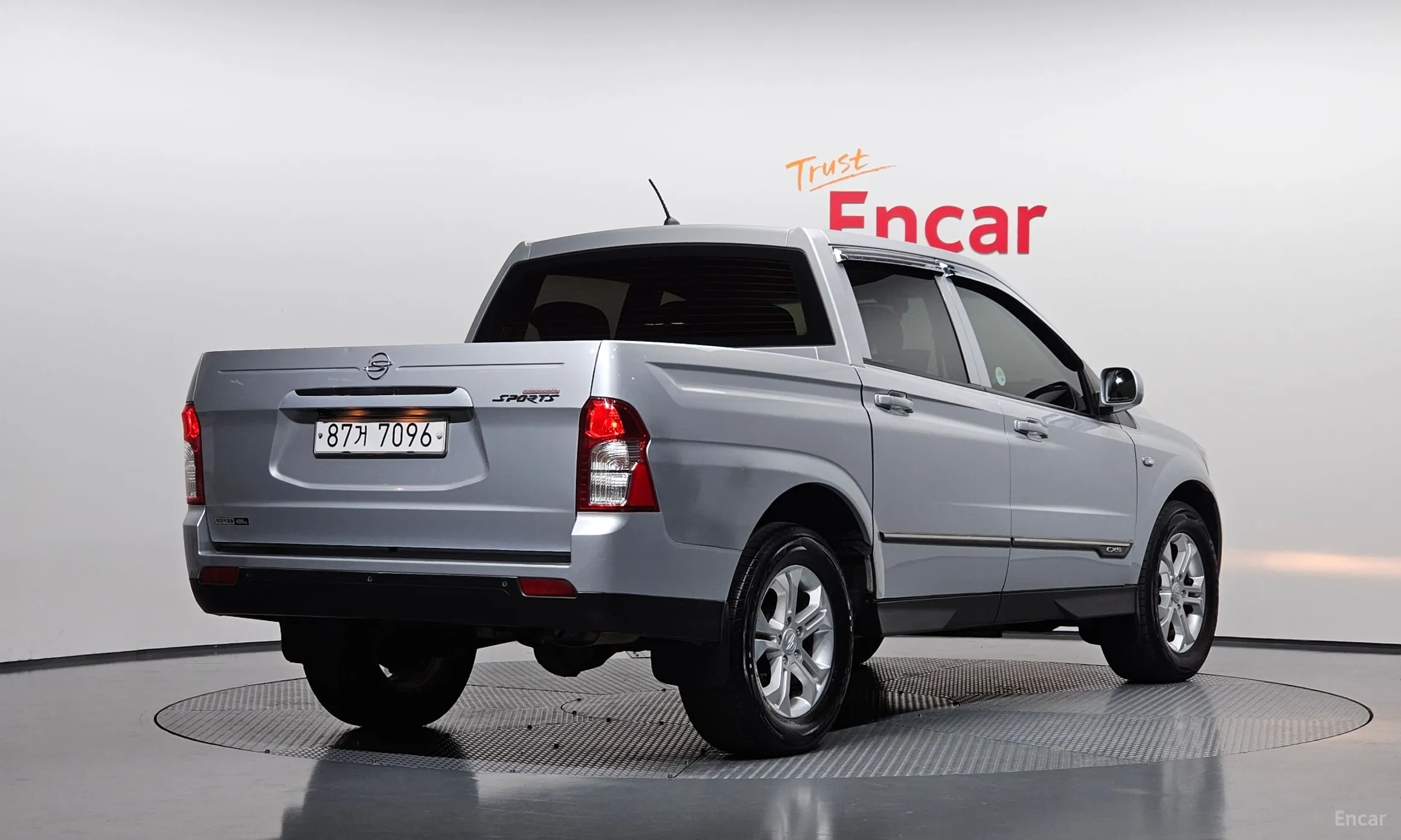 KG Mobility (SsangYong) Korando Sports превью 2