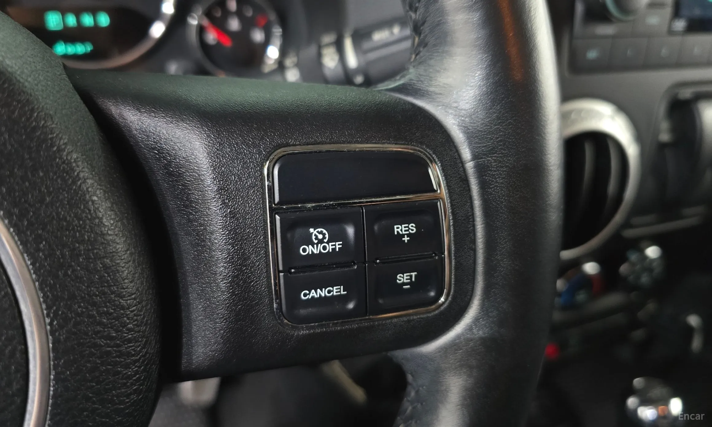 Jeep Wrangler (JK) превью 15