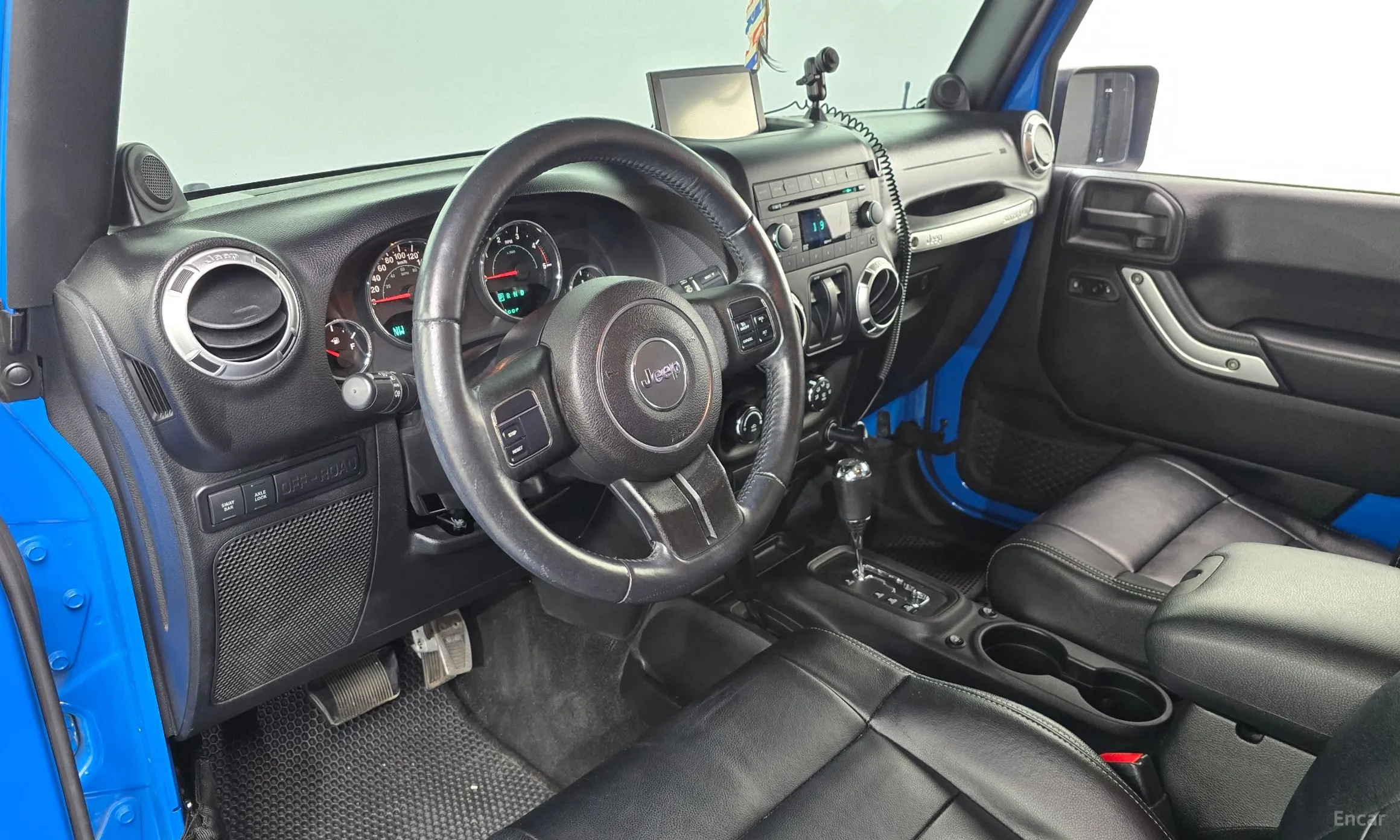 Jeep Wrangler (JK) превью 7