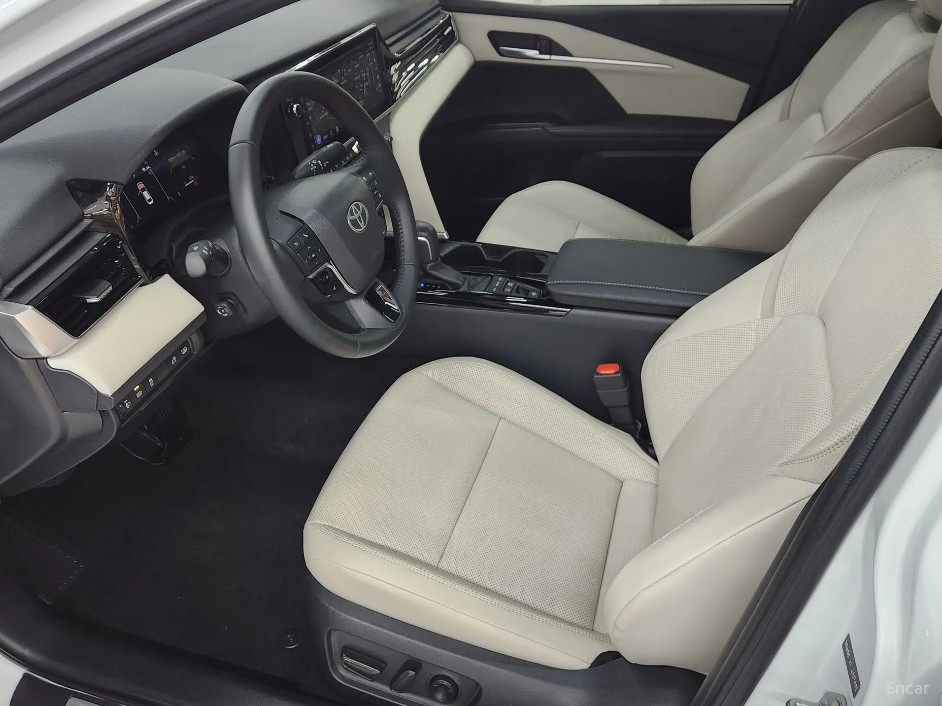 Toyota Camry (XV80) превью 12