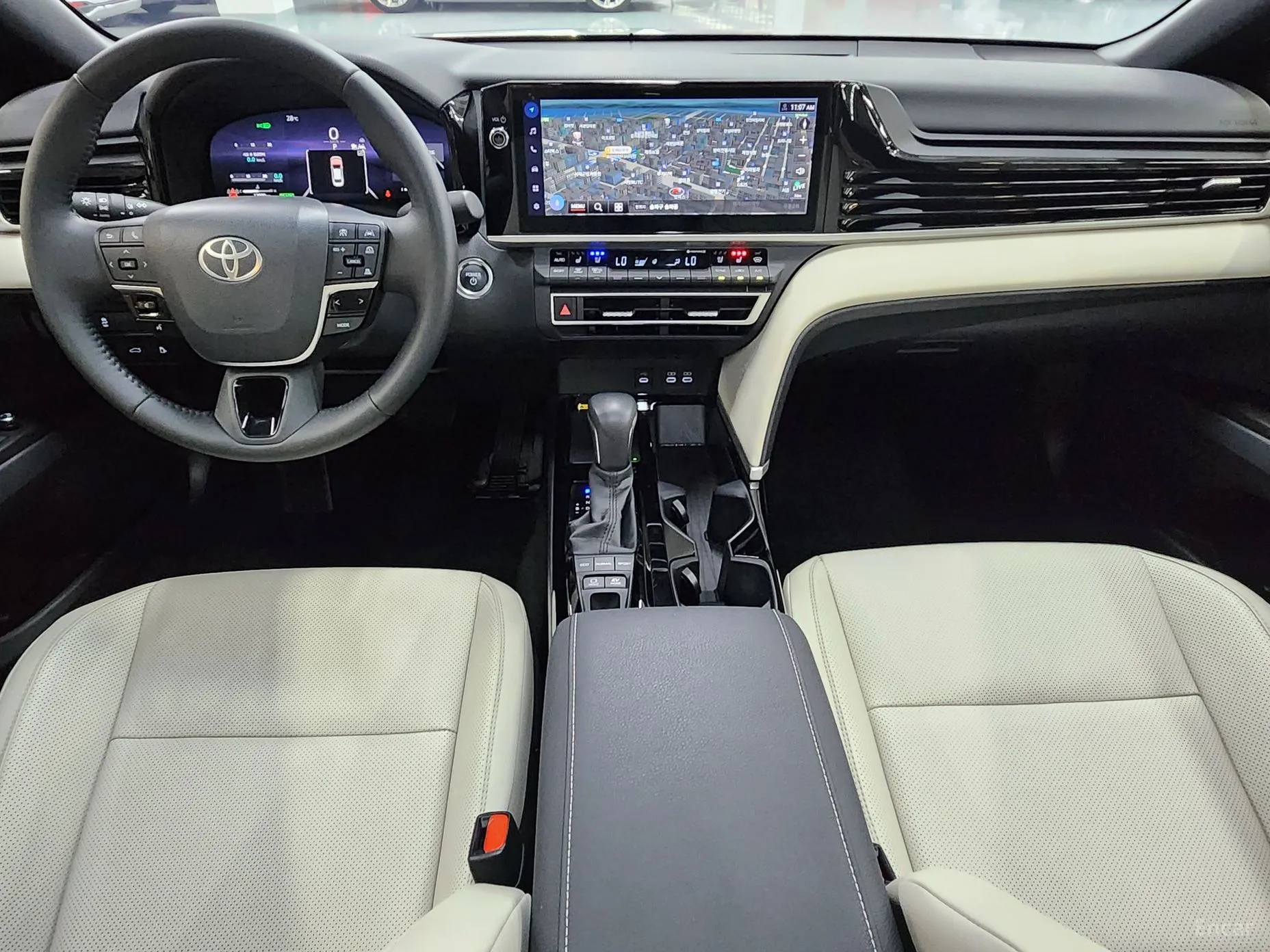 Toyota Camry (XV80) превью 8