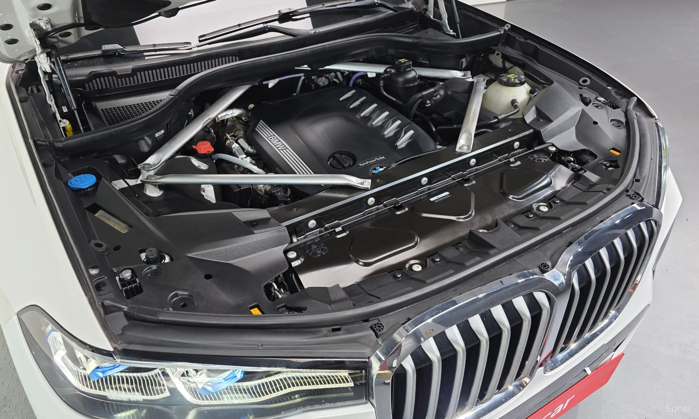 BMW X7 (G07) превью 6