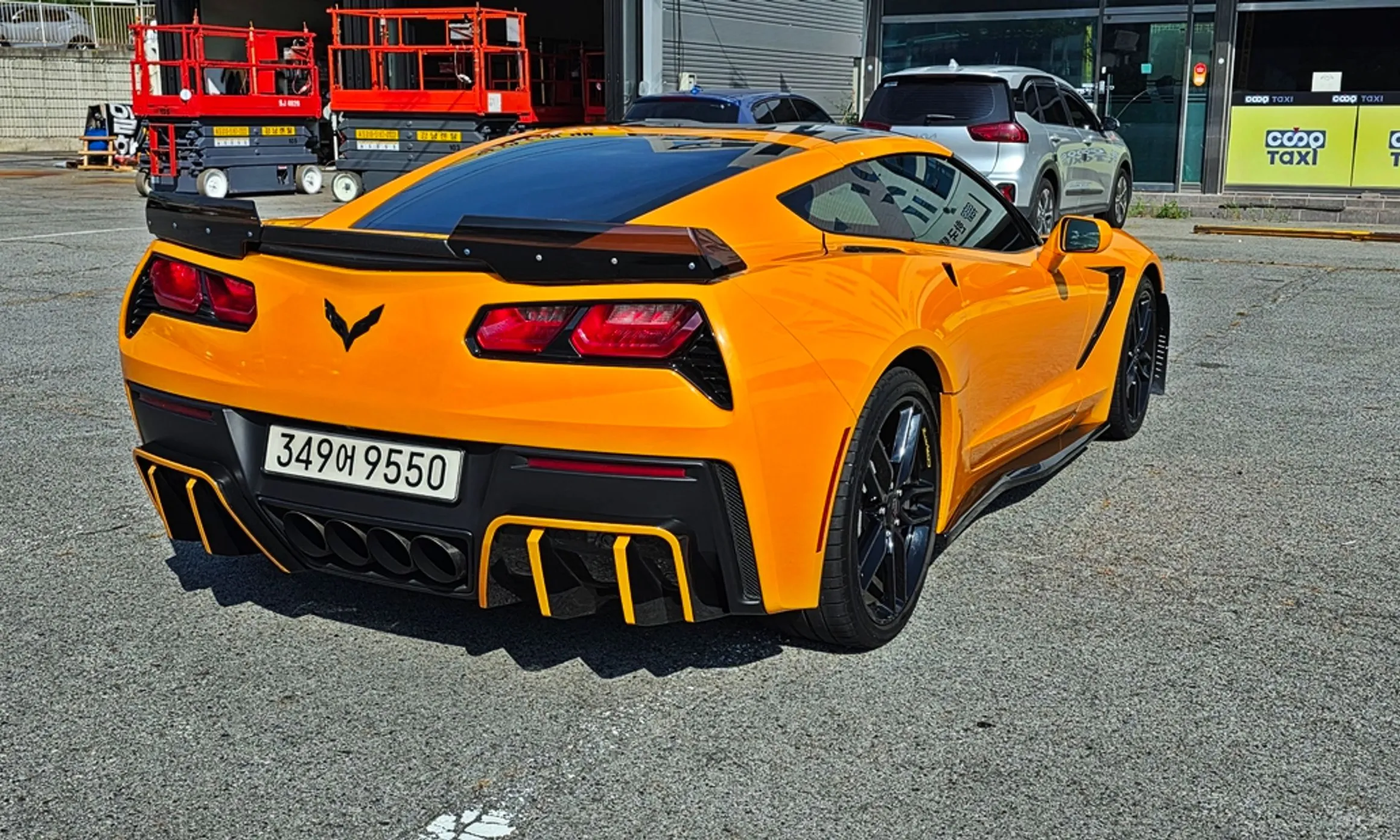 Chevrolet Corvette превью 4