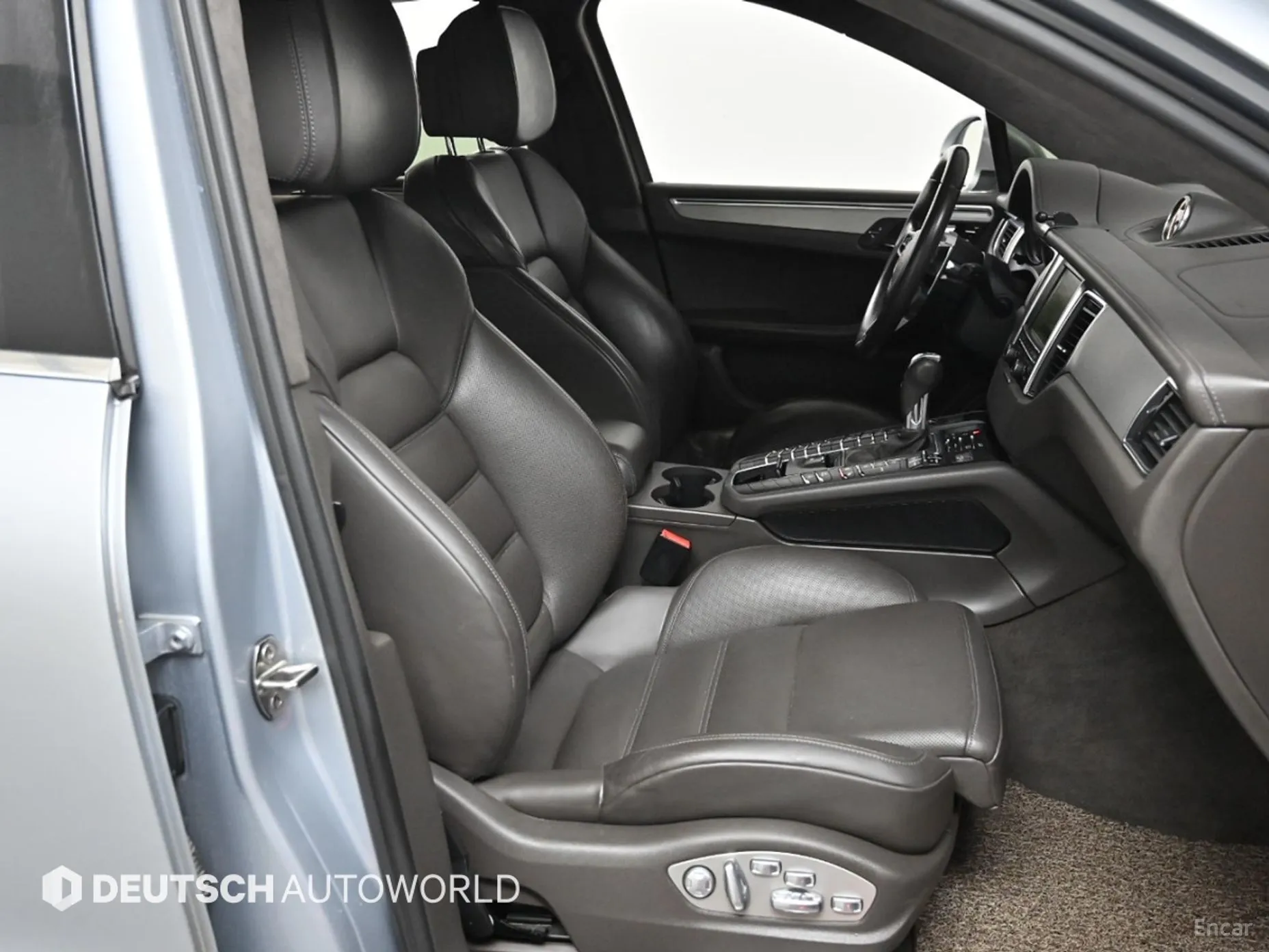Porsche Macan превью 8