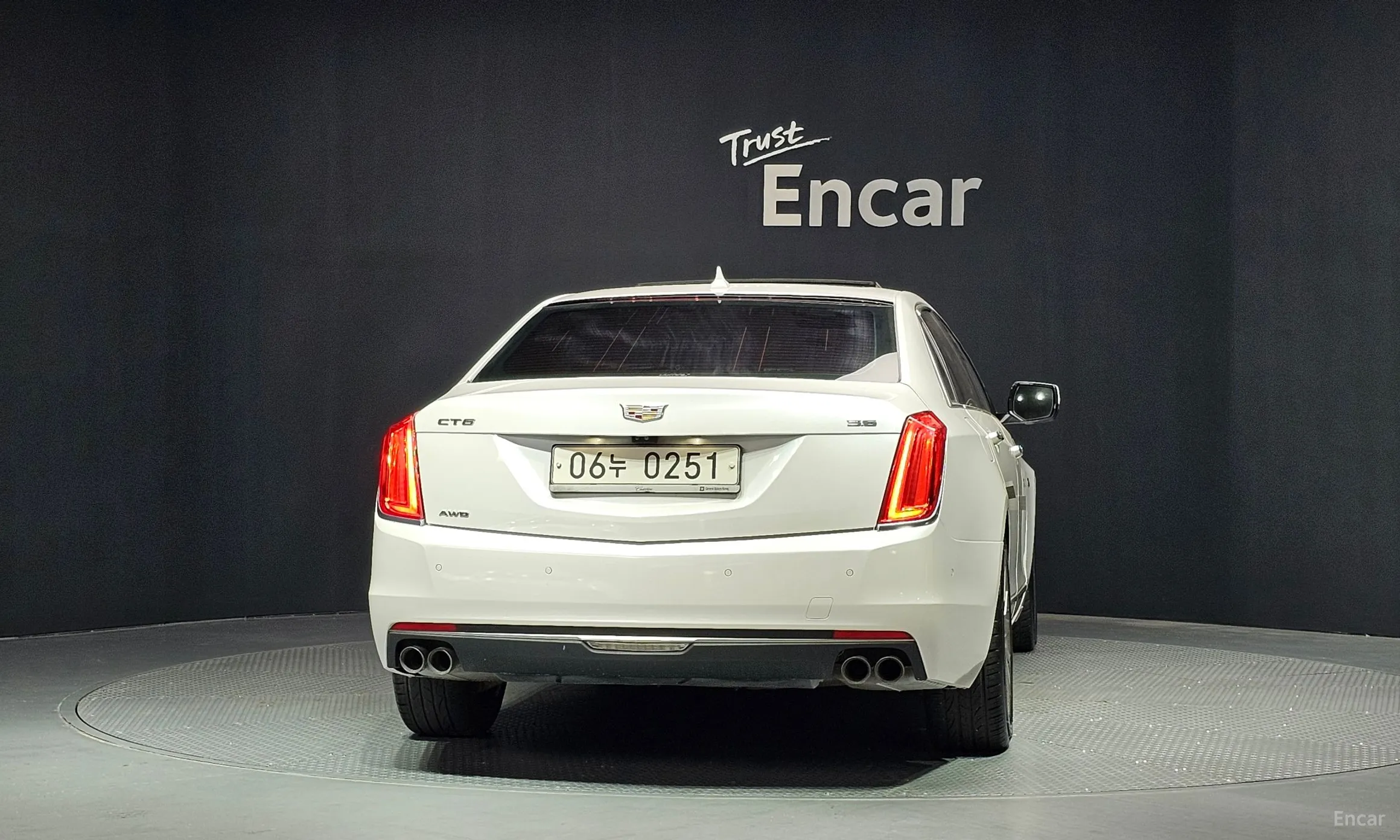 Cadillac CT6 превью 4