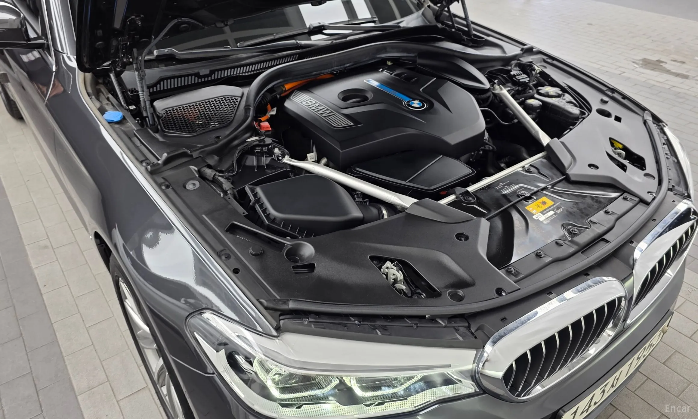 BMW 5 Series (G30) превью 6