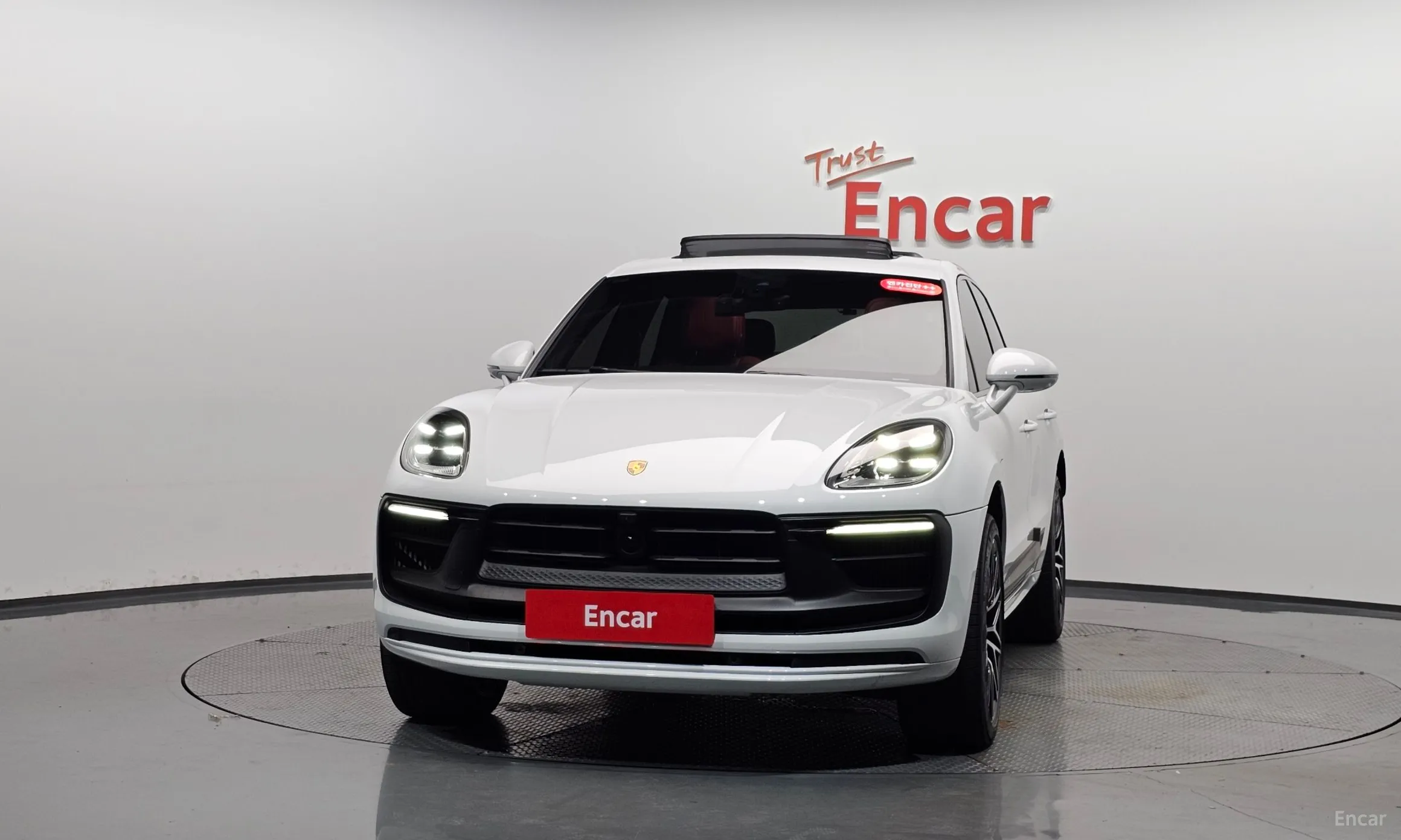 Porsche Macan превью 3