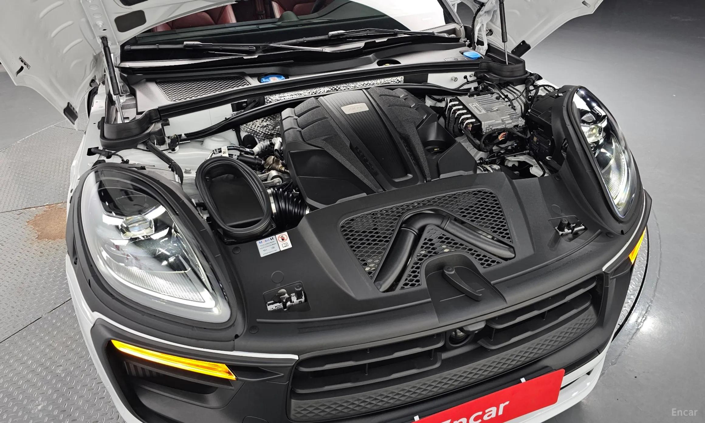 Porsche Macan превью 6
