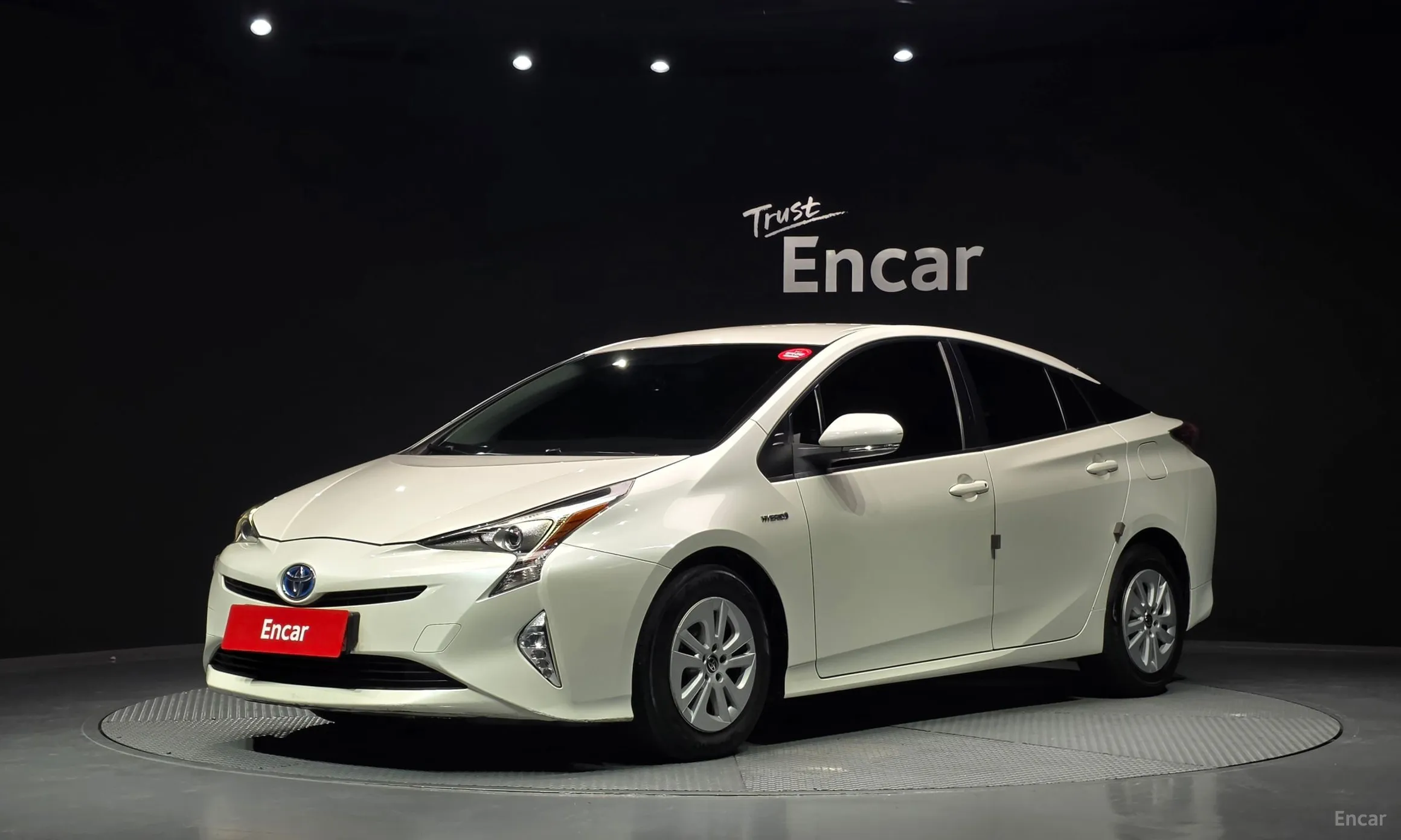 Toyota Prius 4th Generation