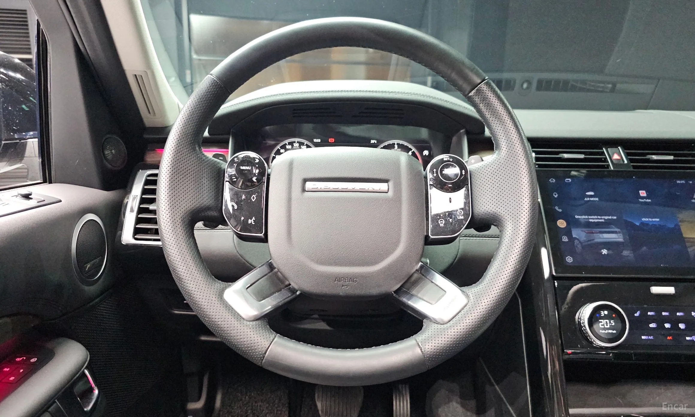 Land Rover Discovery 5 превью 13