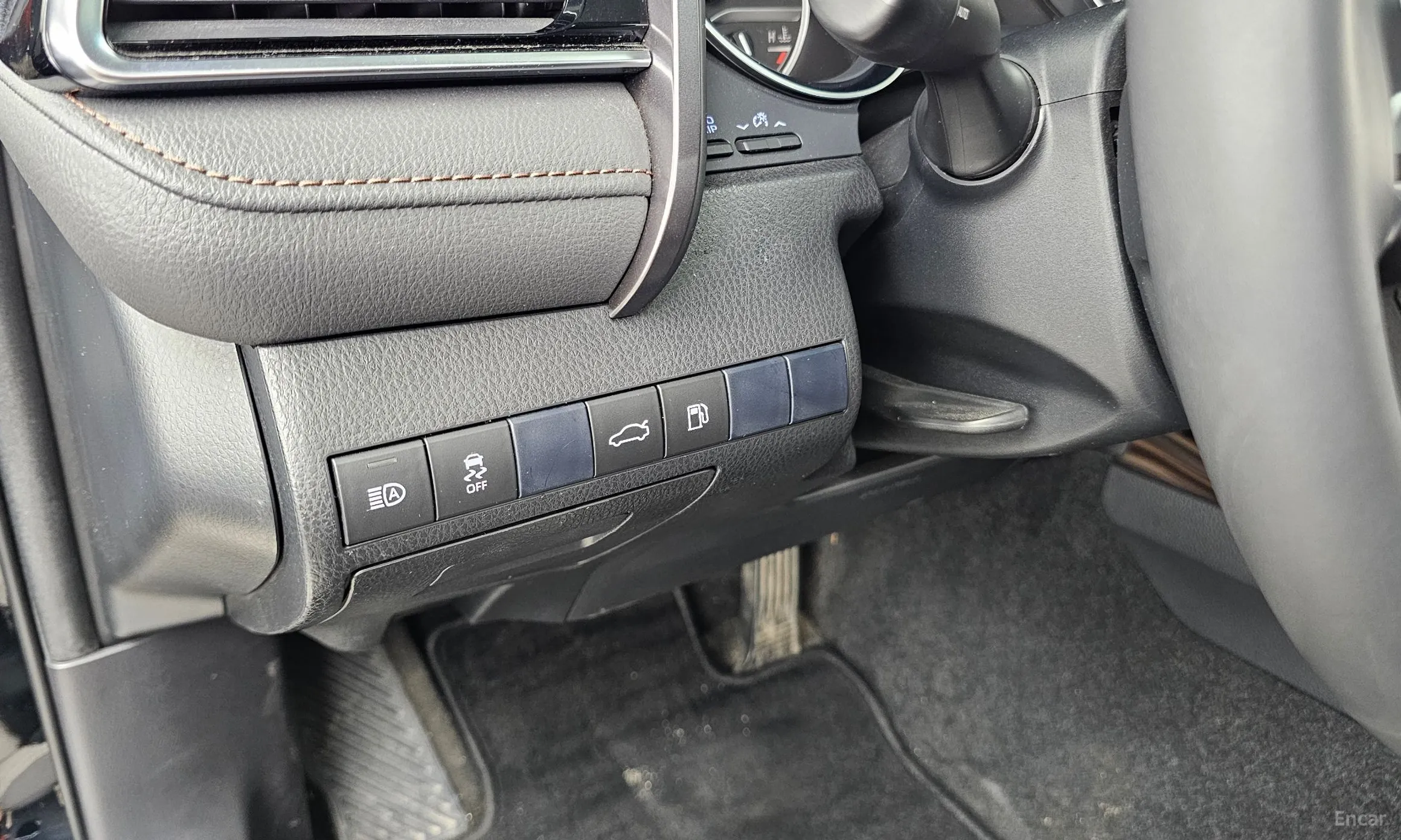 Toyota Camry (XV70) превью 16