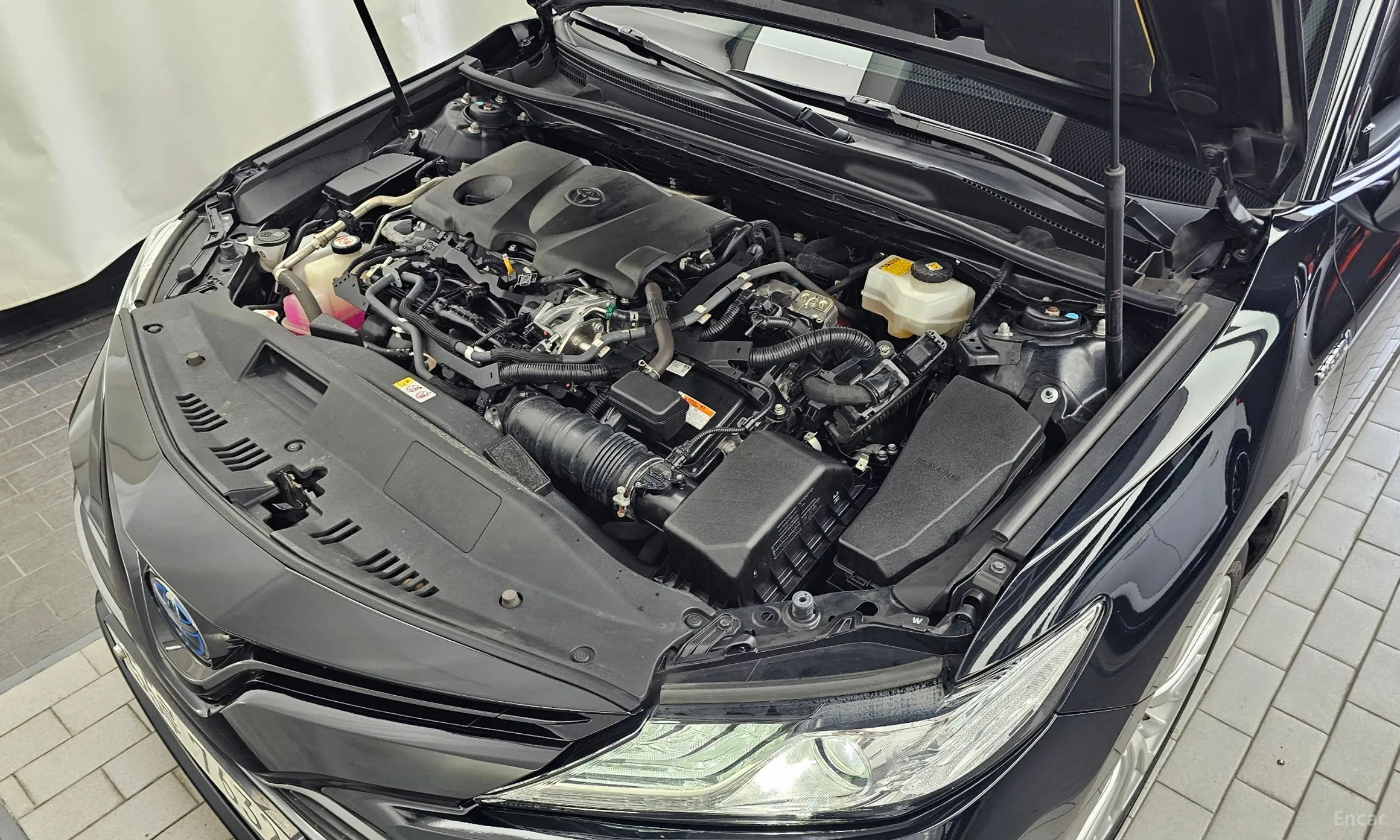 Toyota Camry (XV70) превью 6
