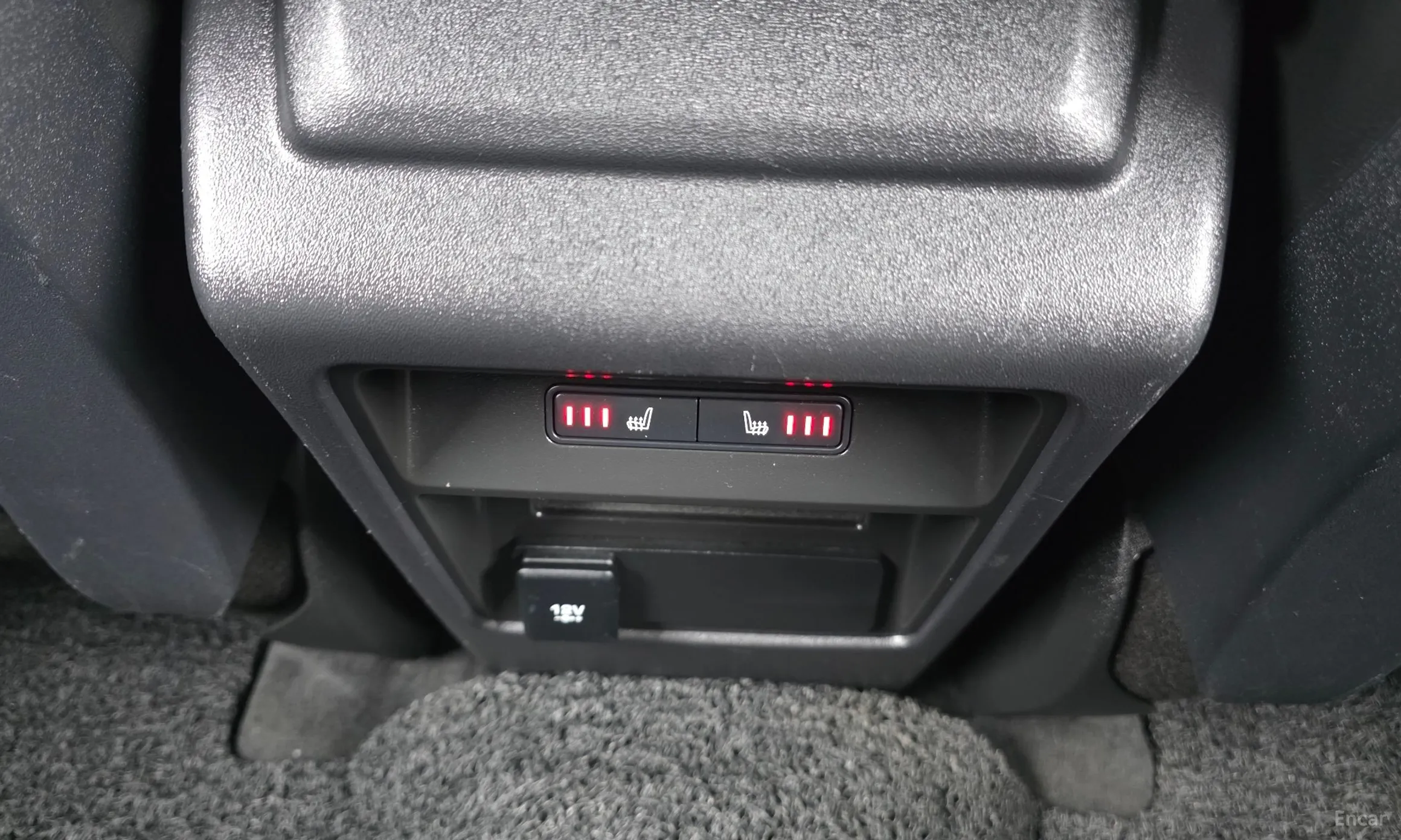 Land Rover Discovery Sports превью 18