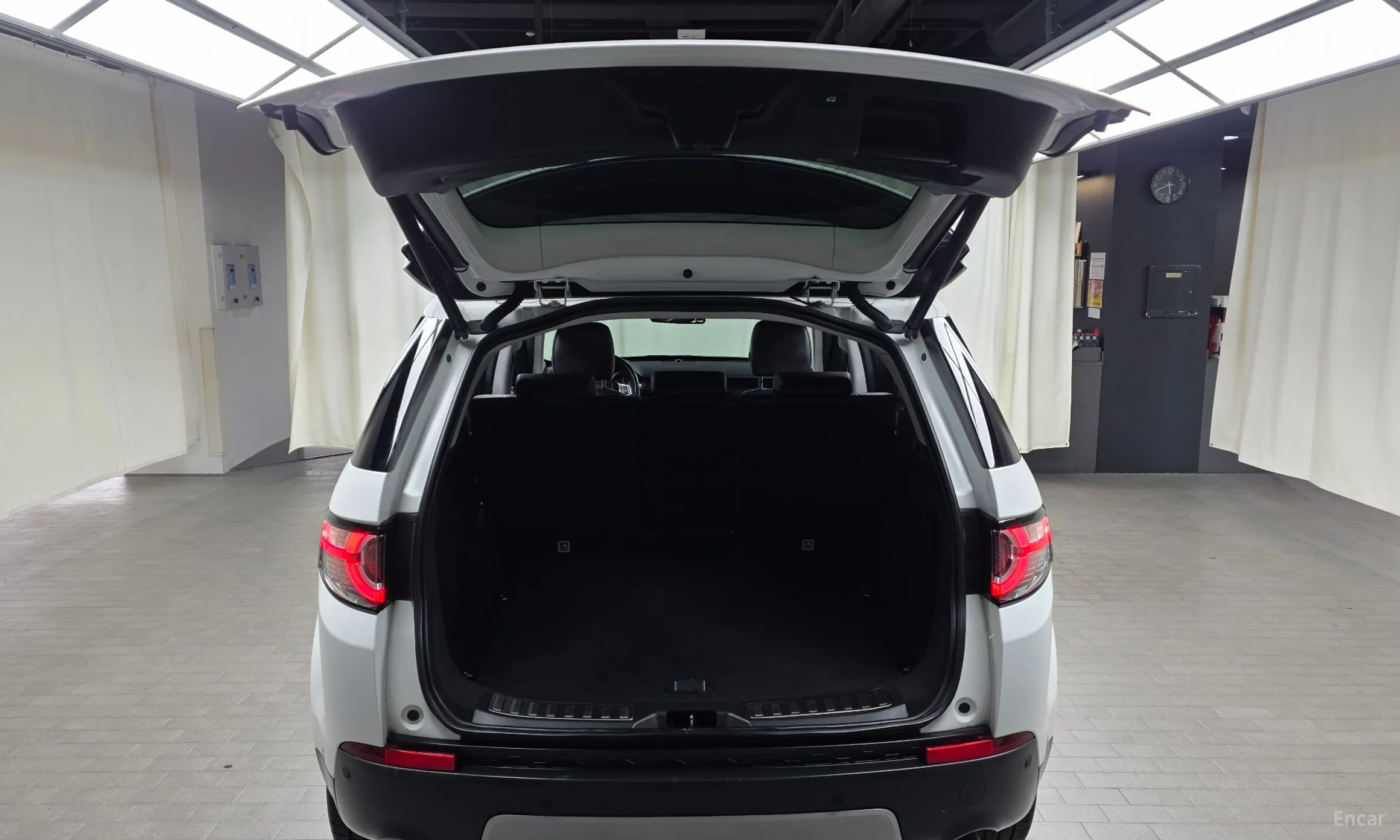 Land Rover Discovery Sports превью 20