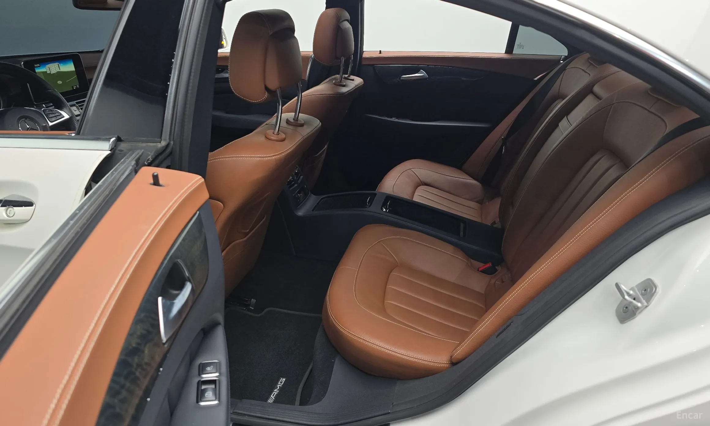 Mercedes Benz CLS-Class W218 превью 12