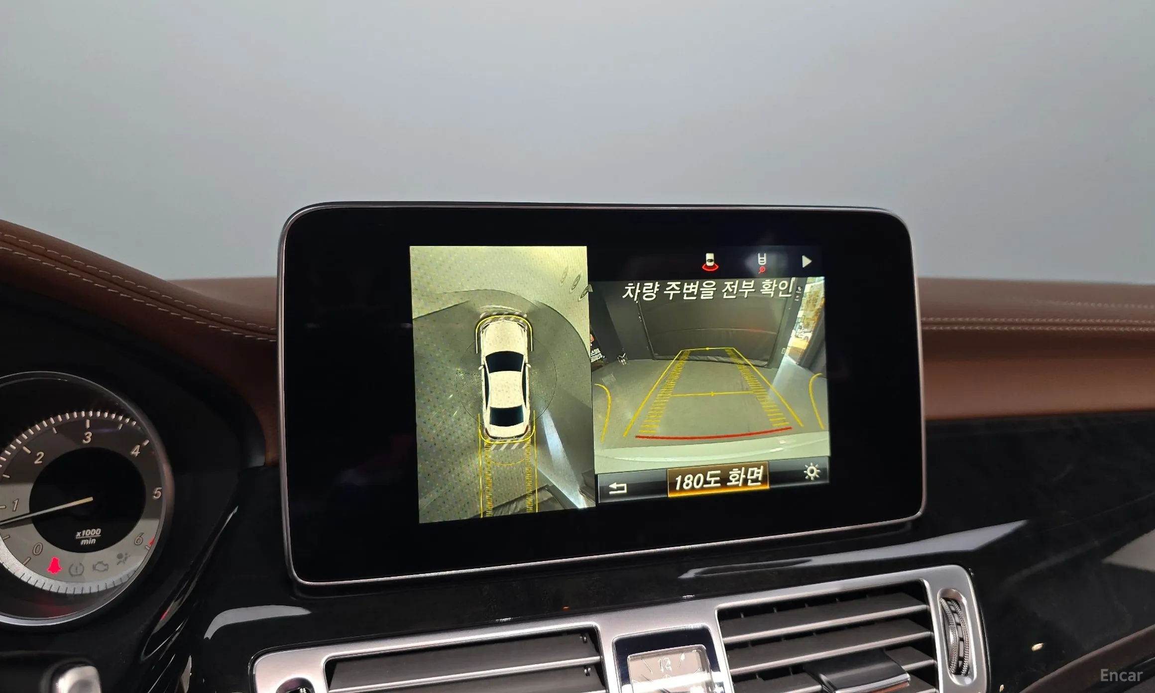 Mercedes Benz CLS-Class W218 превью 14