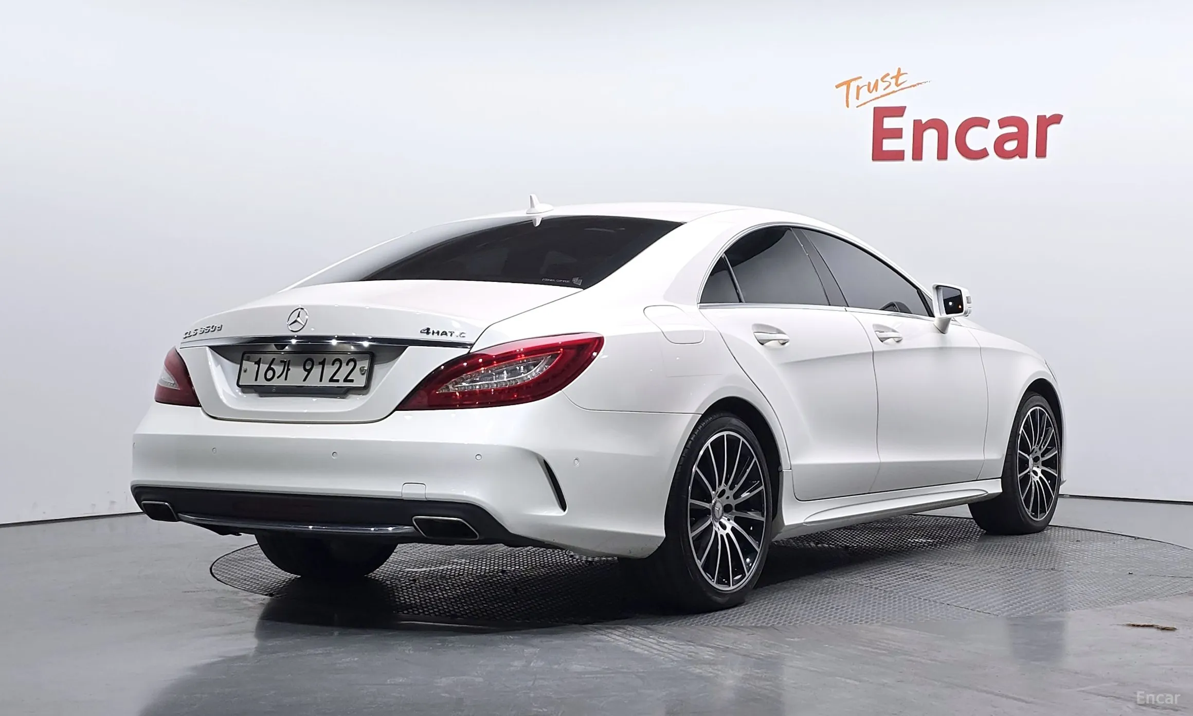 Mercedes Benz CLS-Class W218