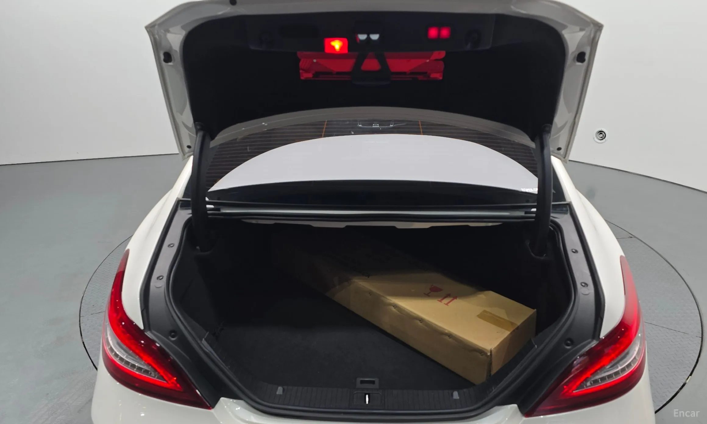 Mercedes Benz CLS-Class W218 превью 20