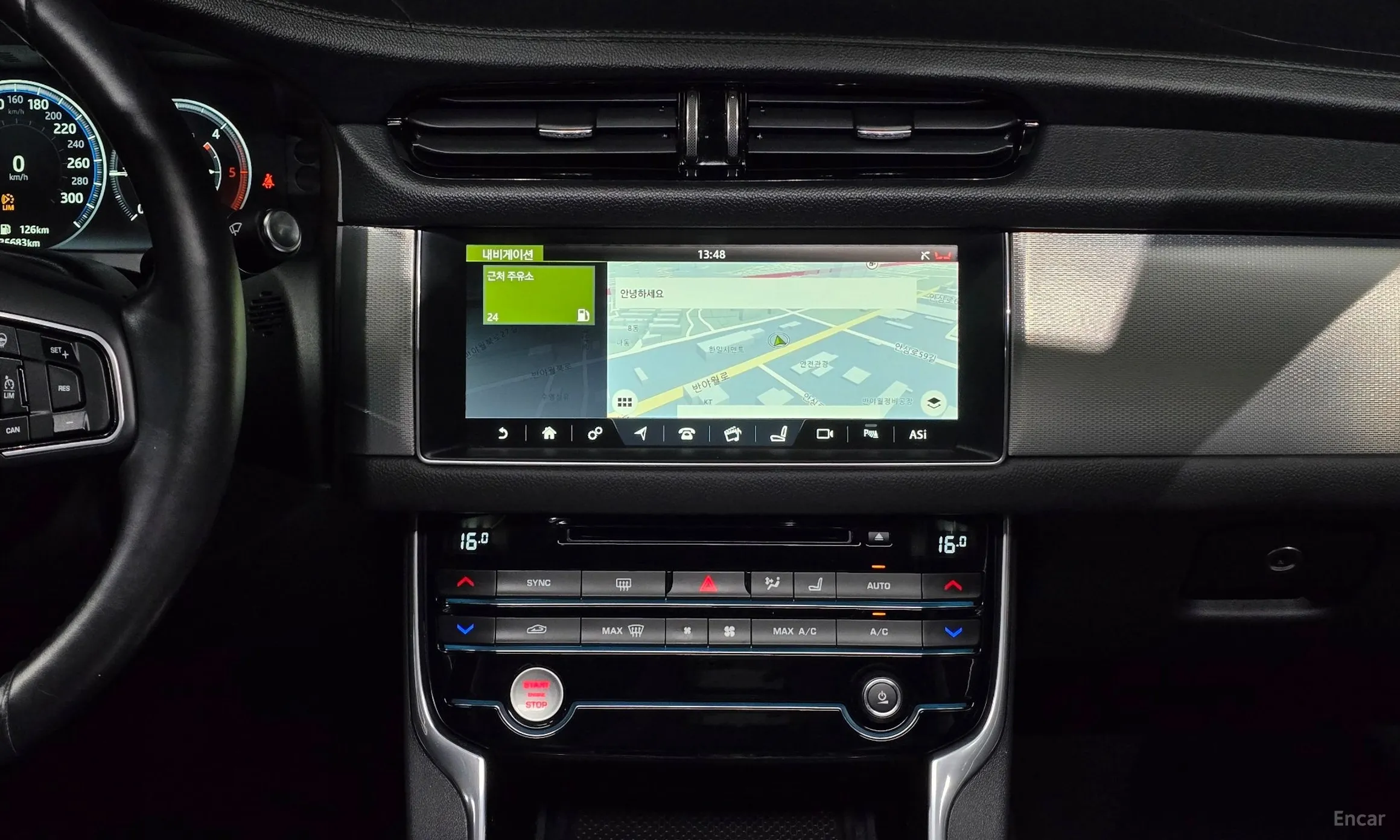 Jaguar XF (x260) превью 16