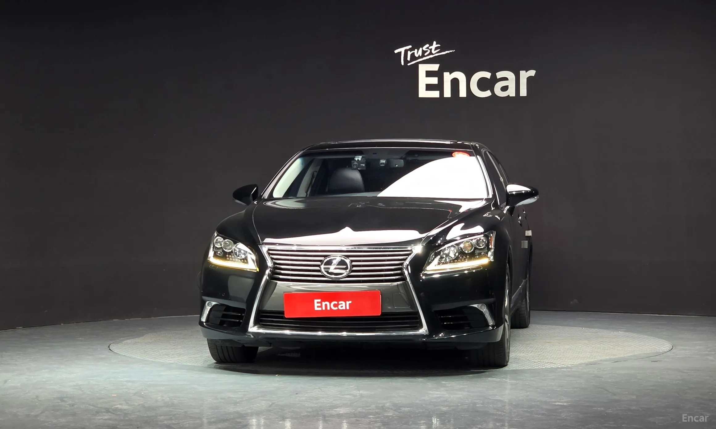 Lexus LS460 превью 3