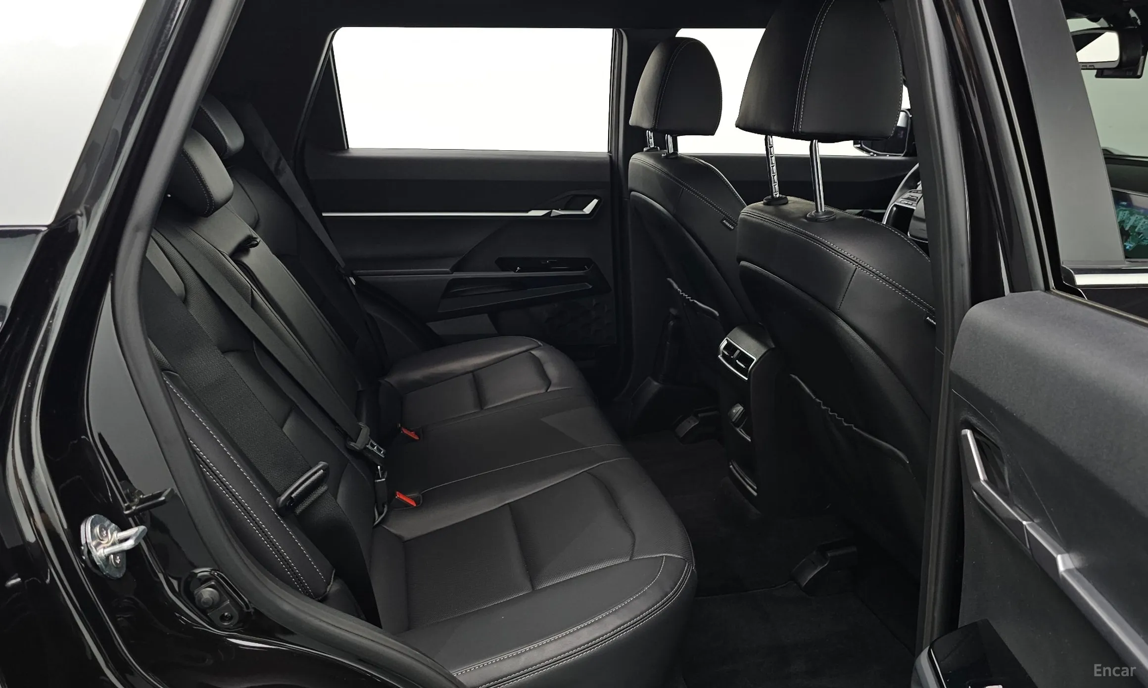 KG Mobility (SsangYong) Torres превью 11