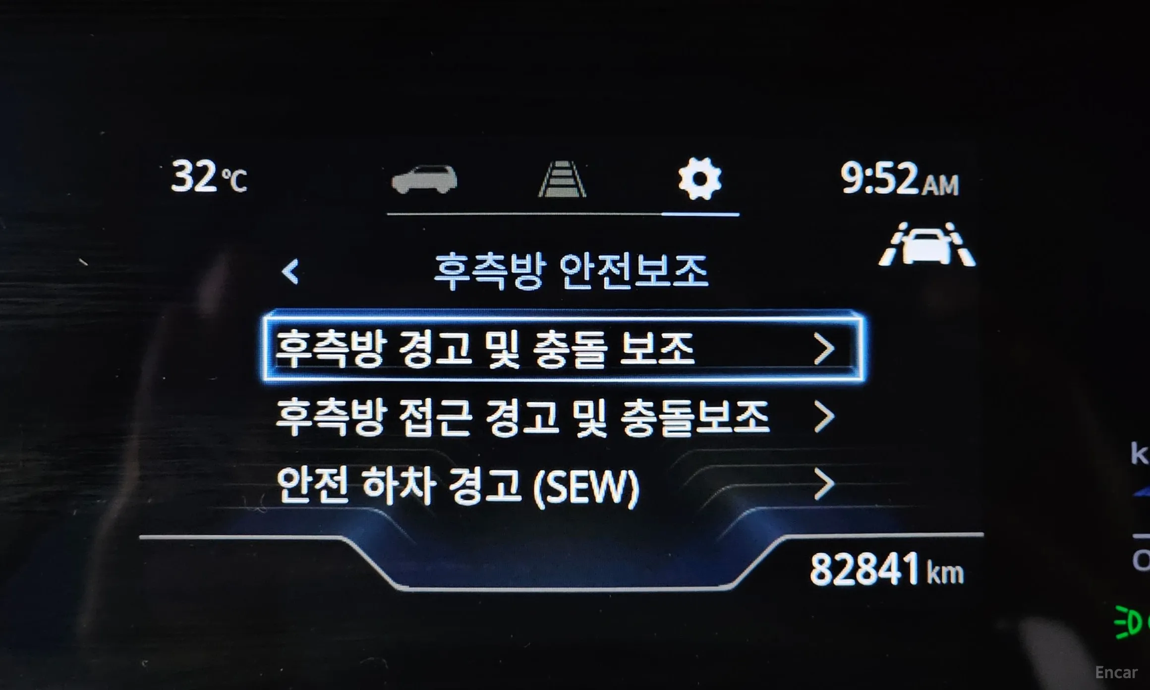 KG Mobility (SsangYong) Torres превью 18