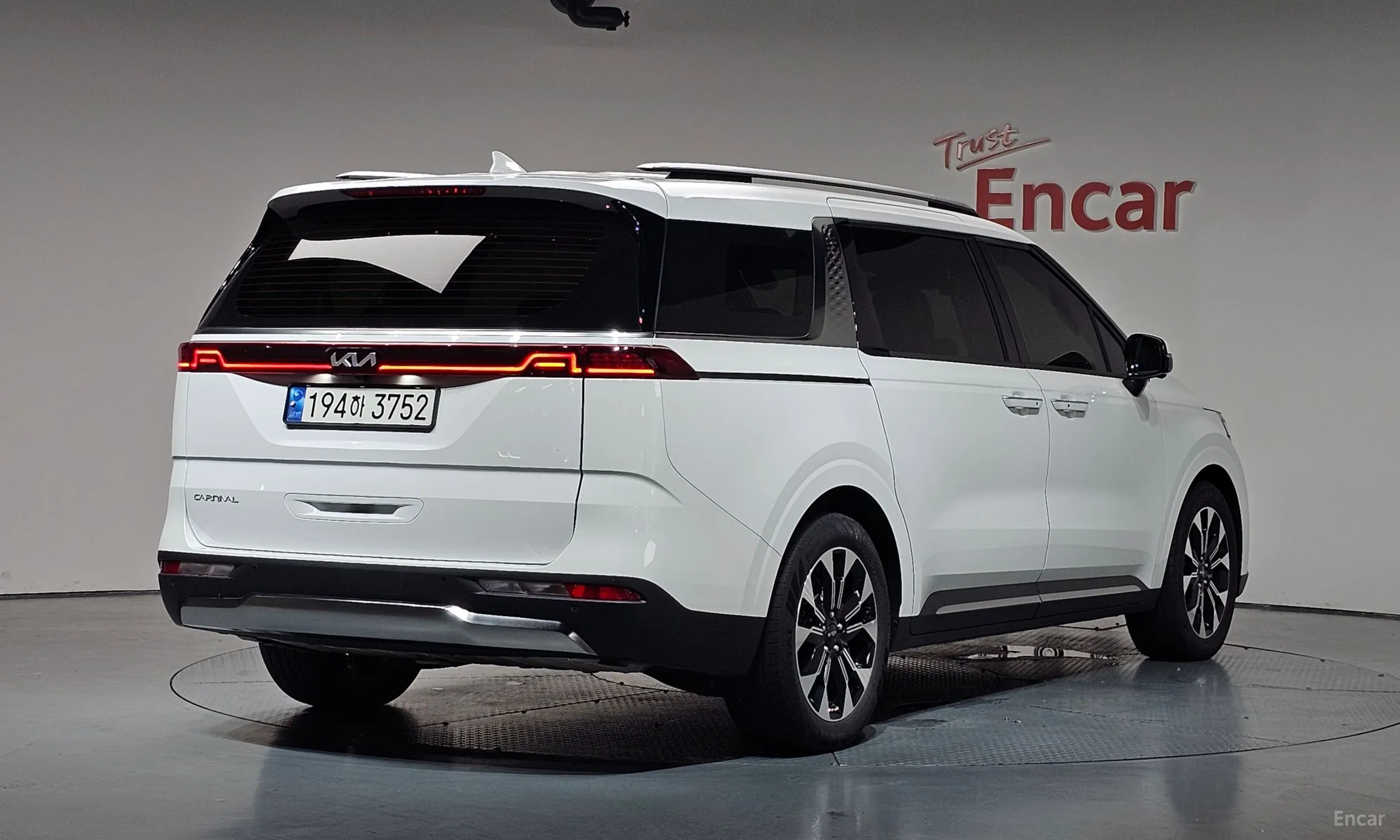 Kia Carnival Gen 4