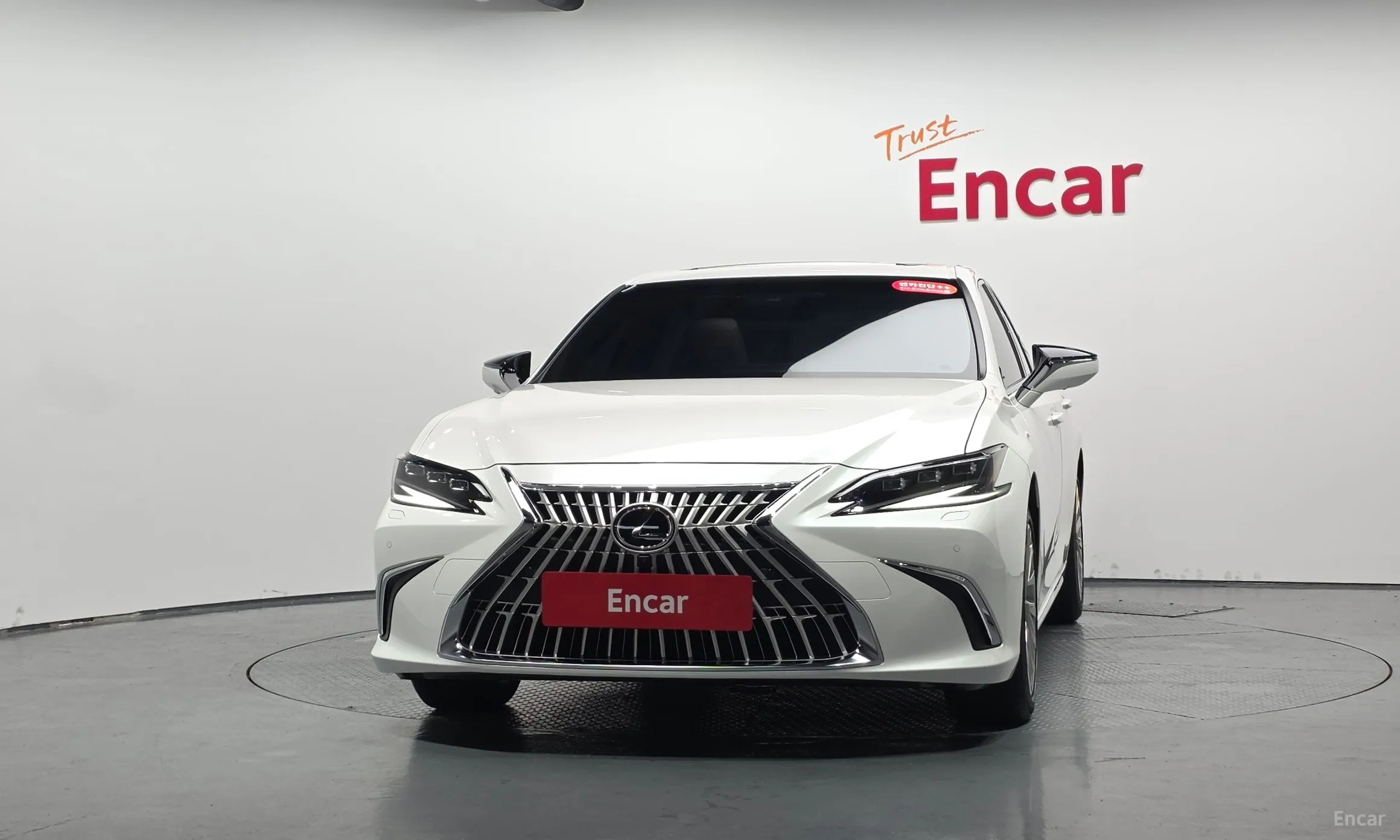 Lexus ES300h 7th Generation превью 3