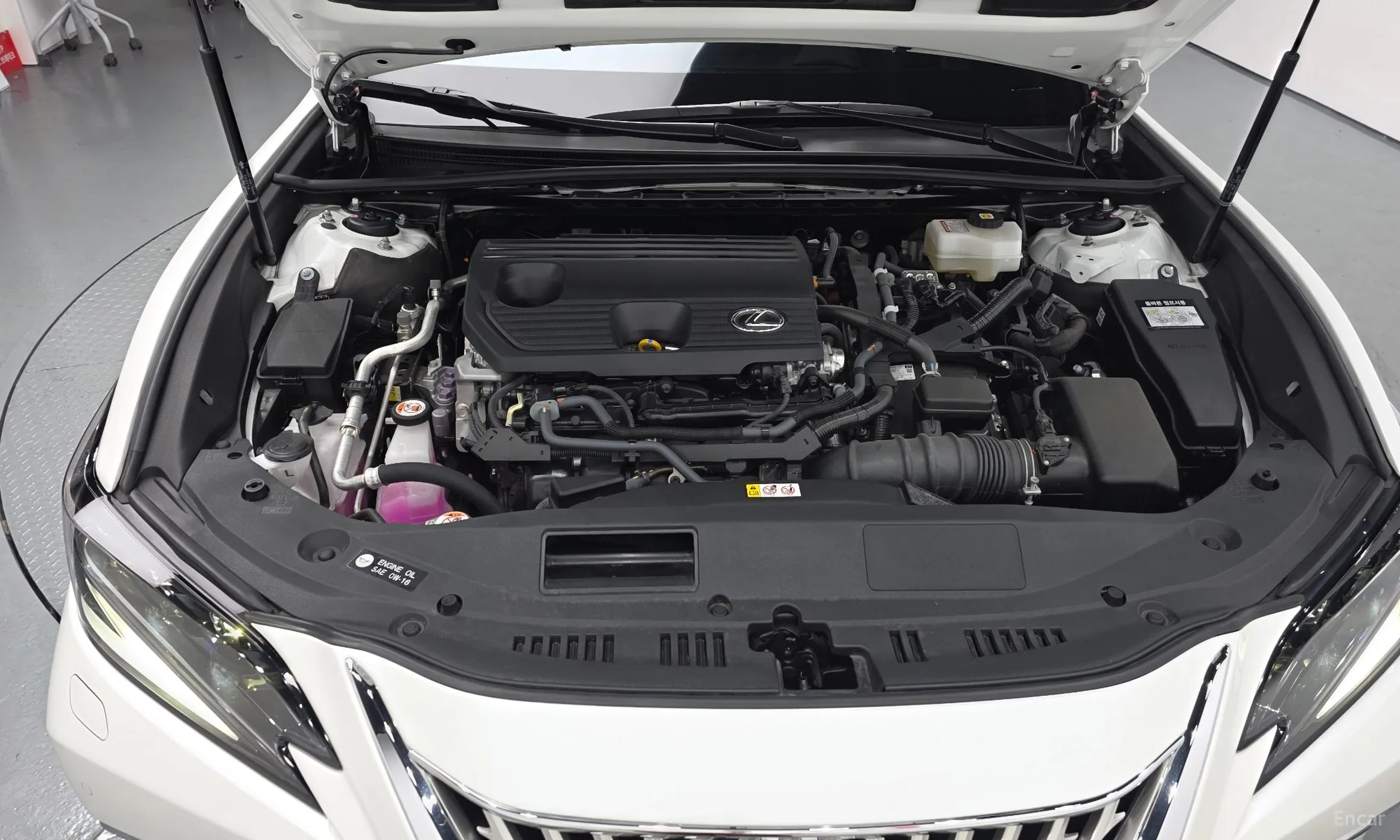 Lexus ES300h 7th Generation превью 6