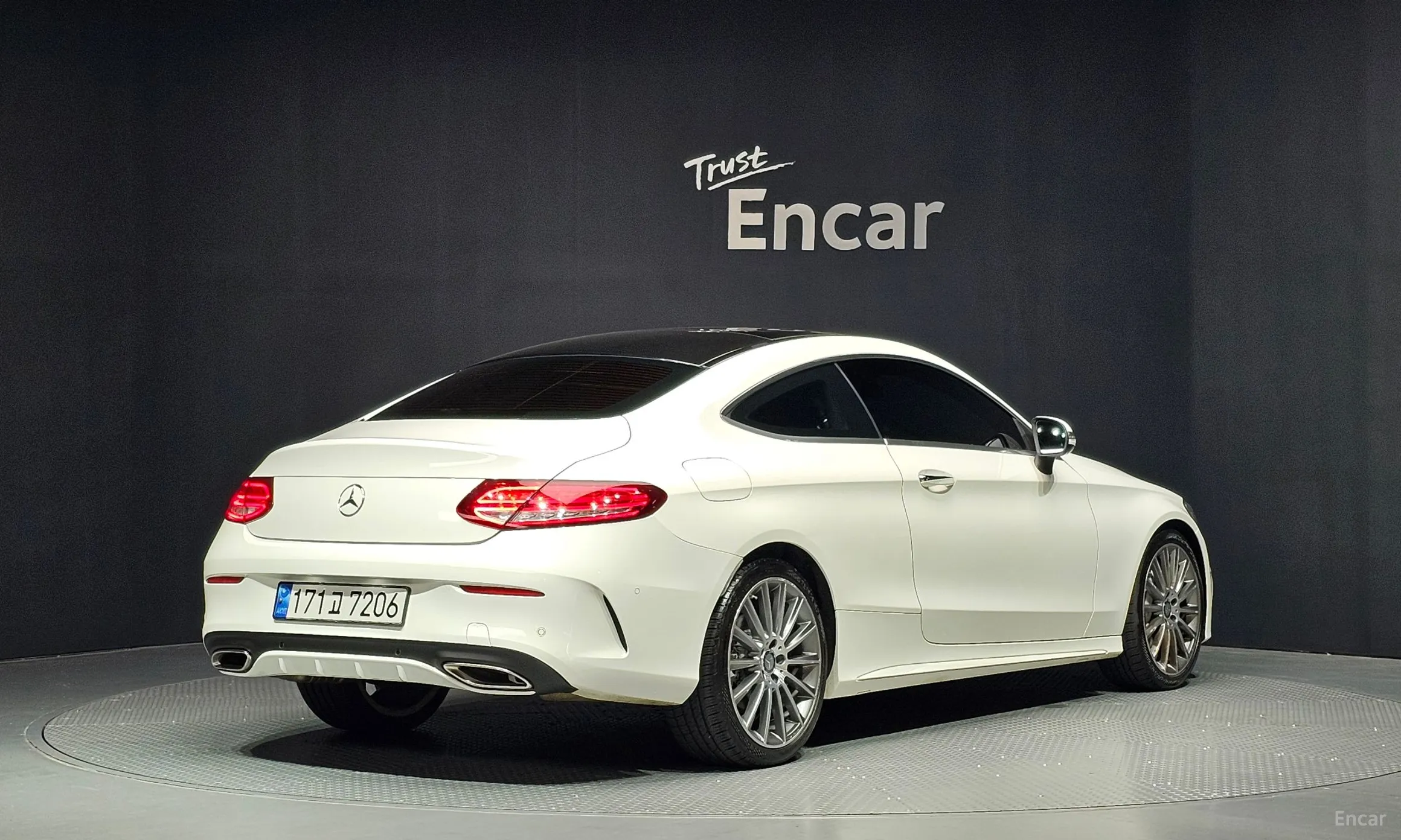 Mercedes Benz C-Class W205 превью 2